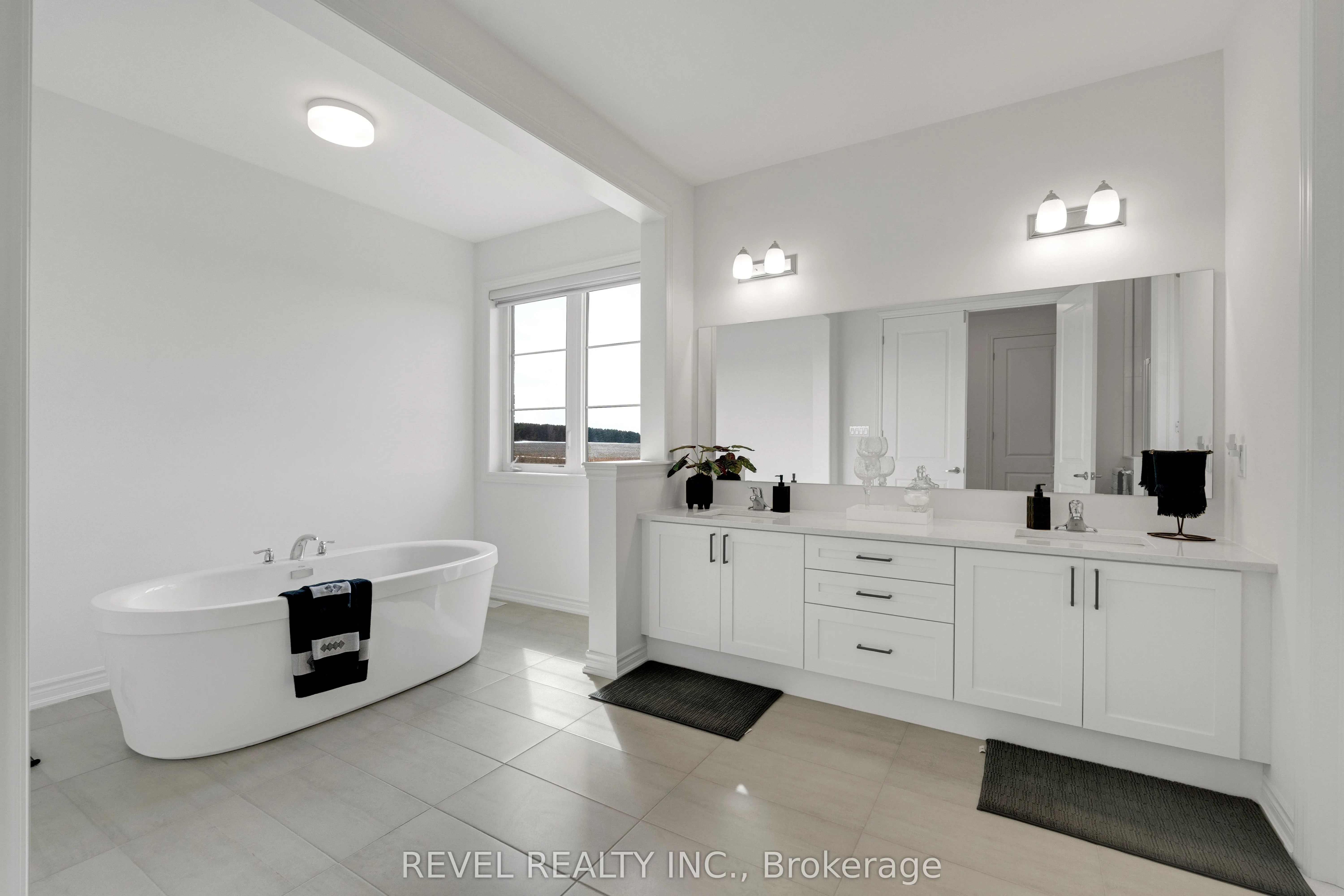 77 Marigold Boulevard