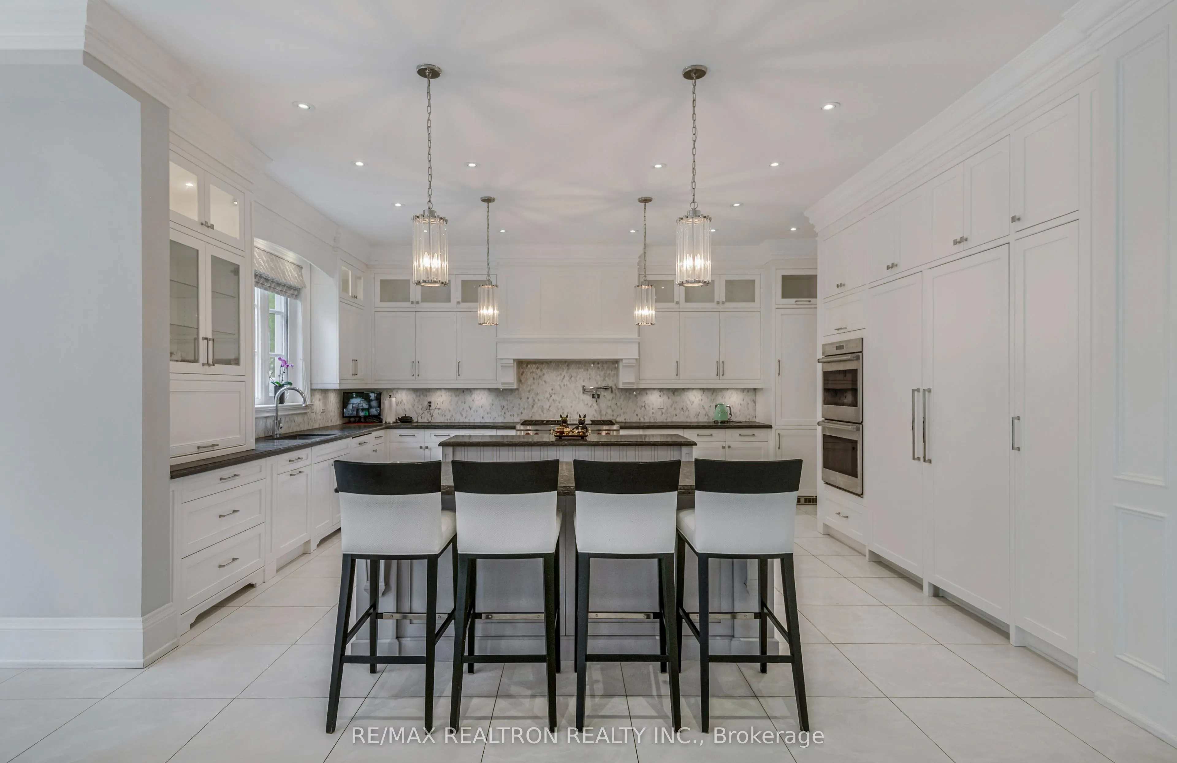 173 Lakeland Crescent