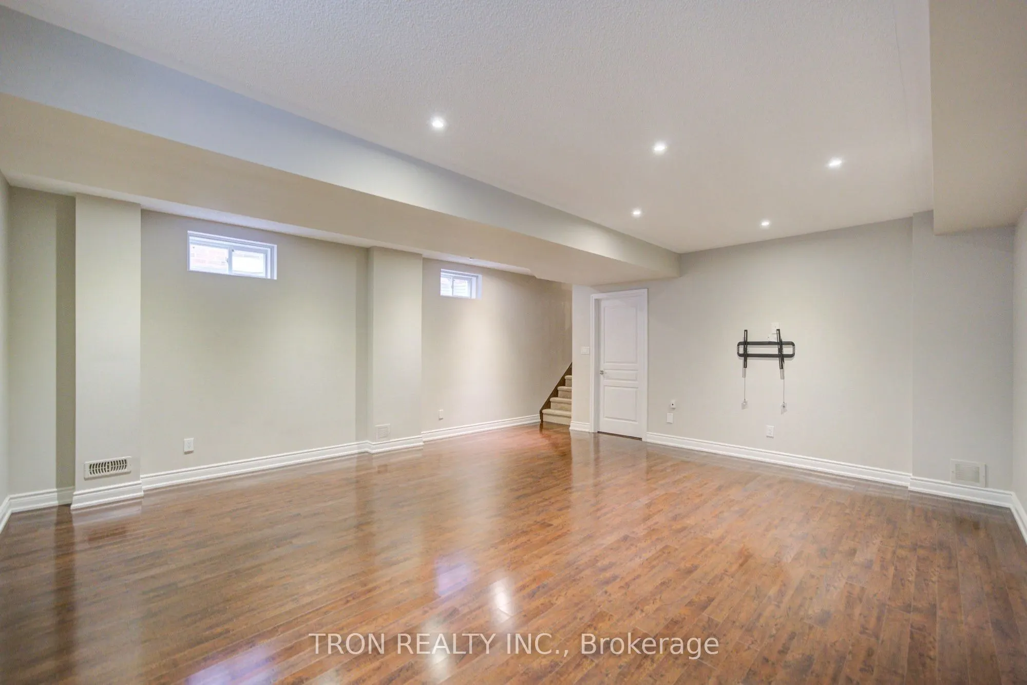33 Mazarine Lane