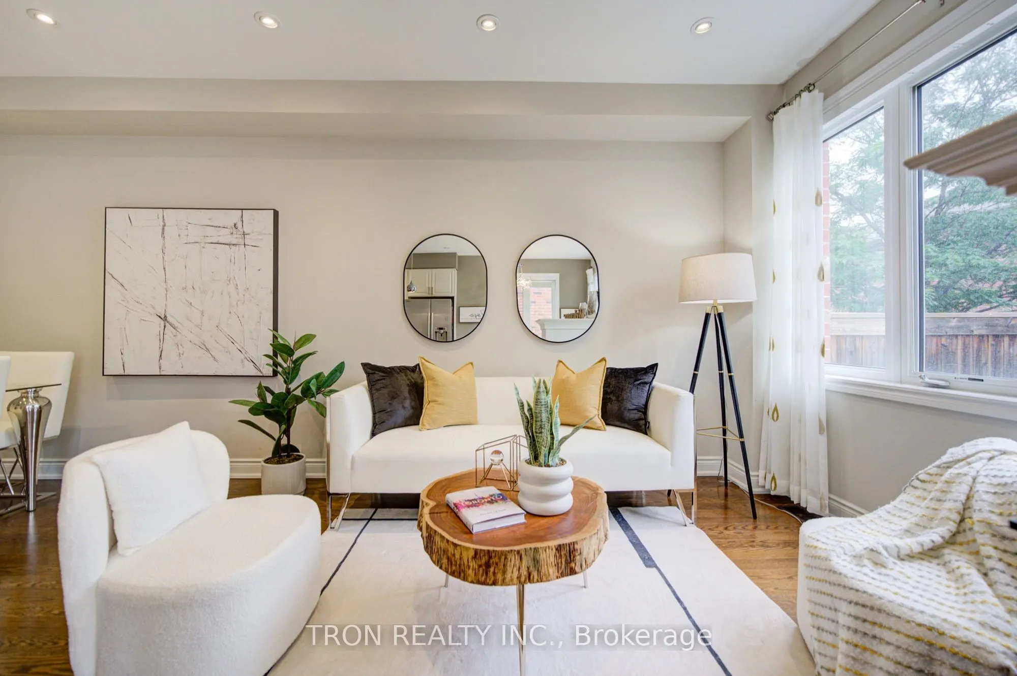 33 Mazarine Lane