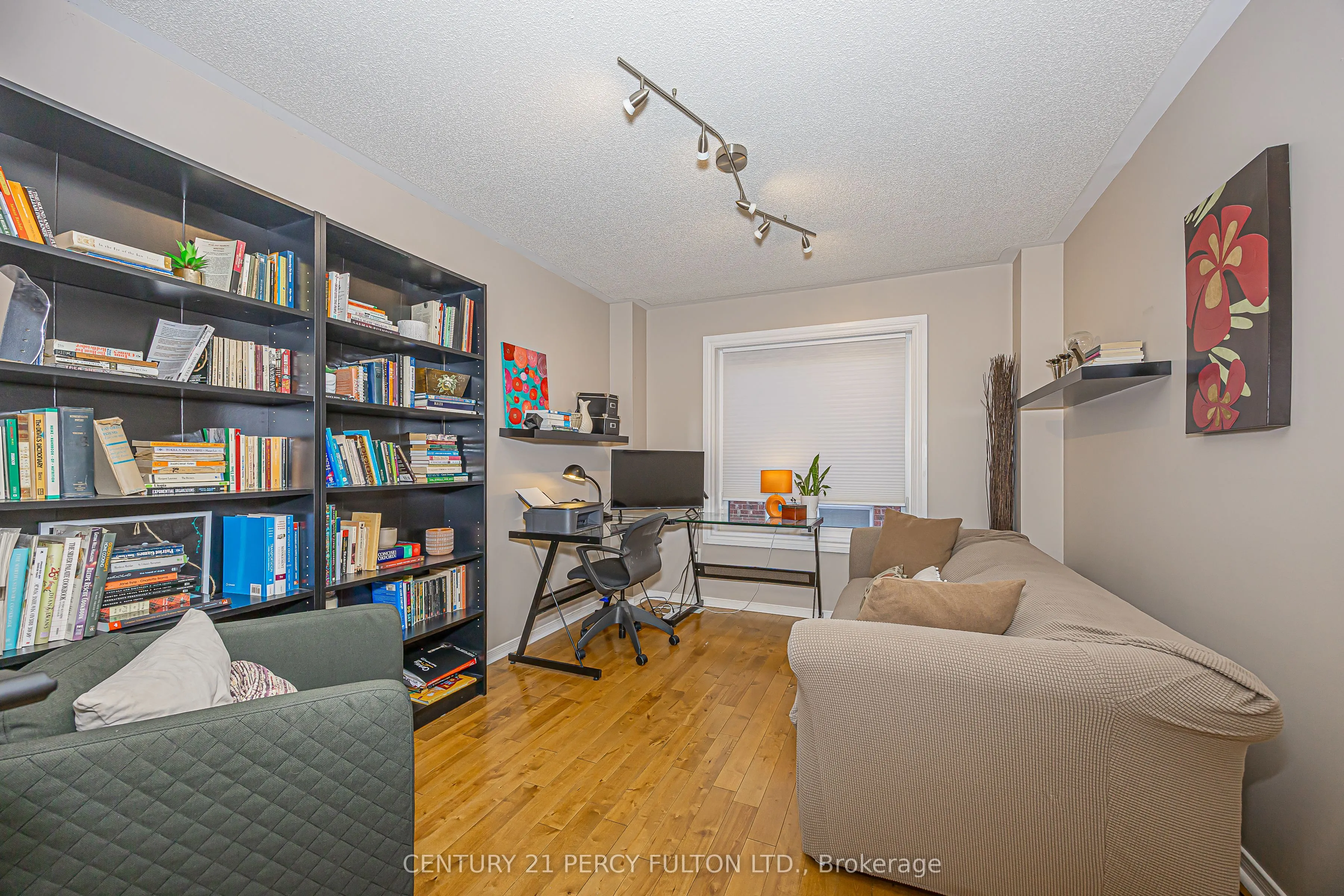 84 Loraview Lane