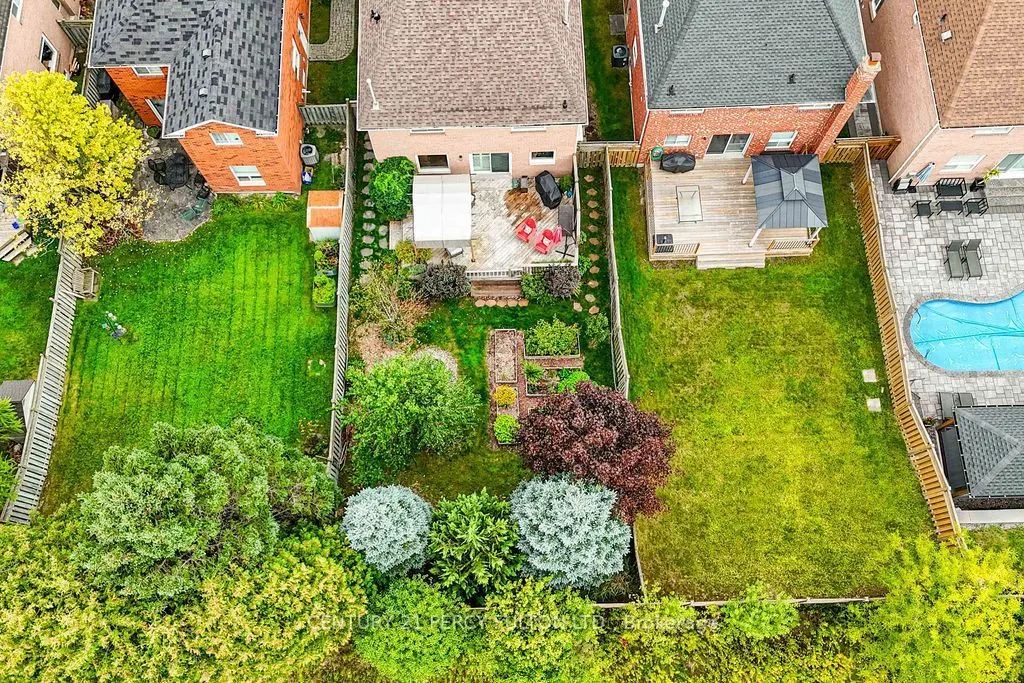 84 Loraview Lane