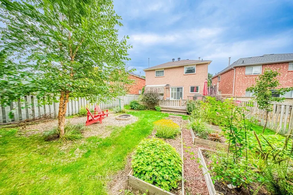 84 Loraview Lane