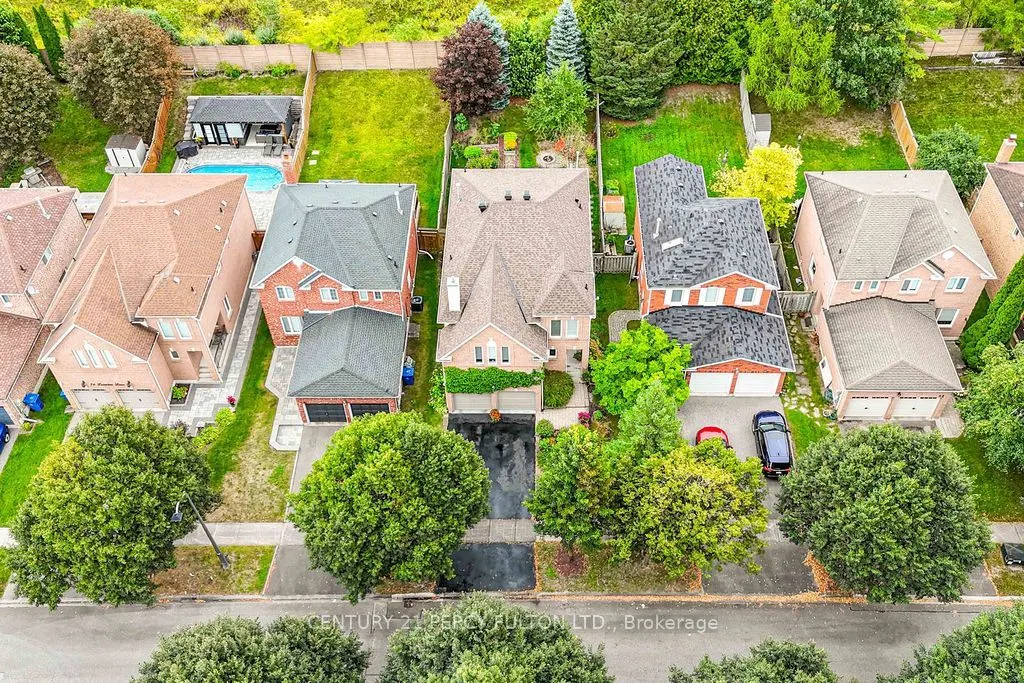 84 Loraview Lane