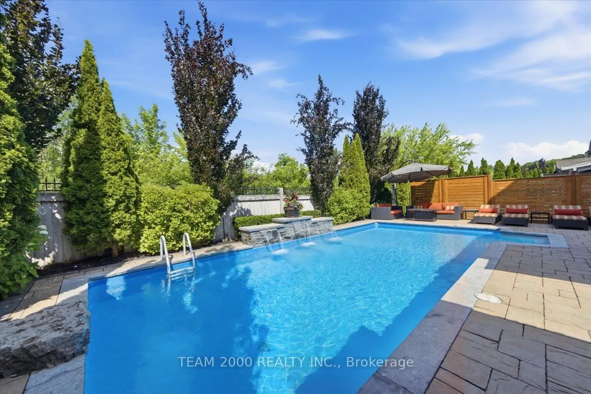 2 Monteverde Way