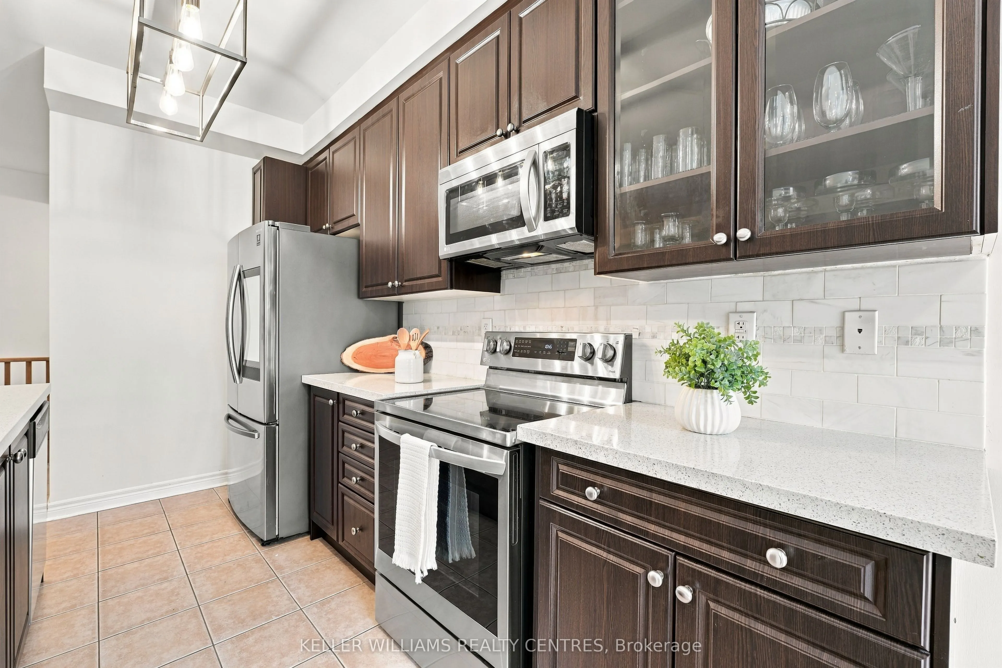 8 Rogers Trail