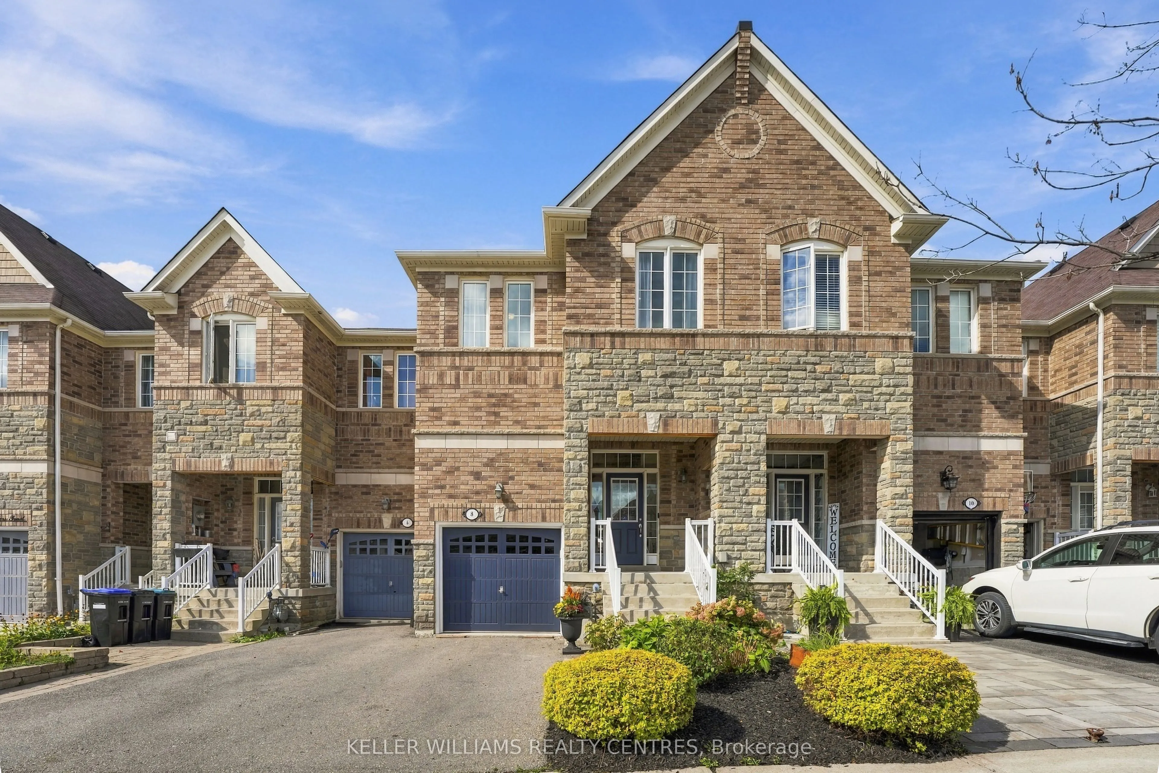 8 Rogers Trail