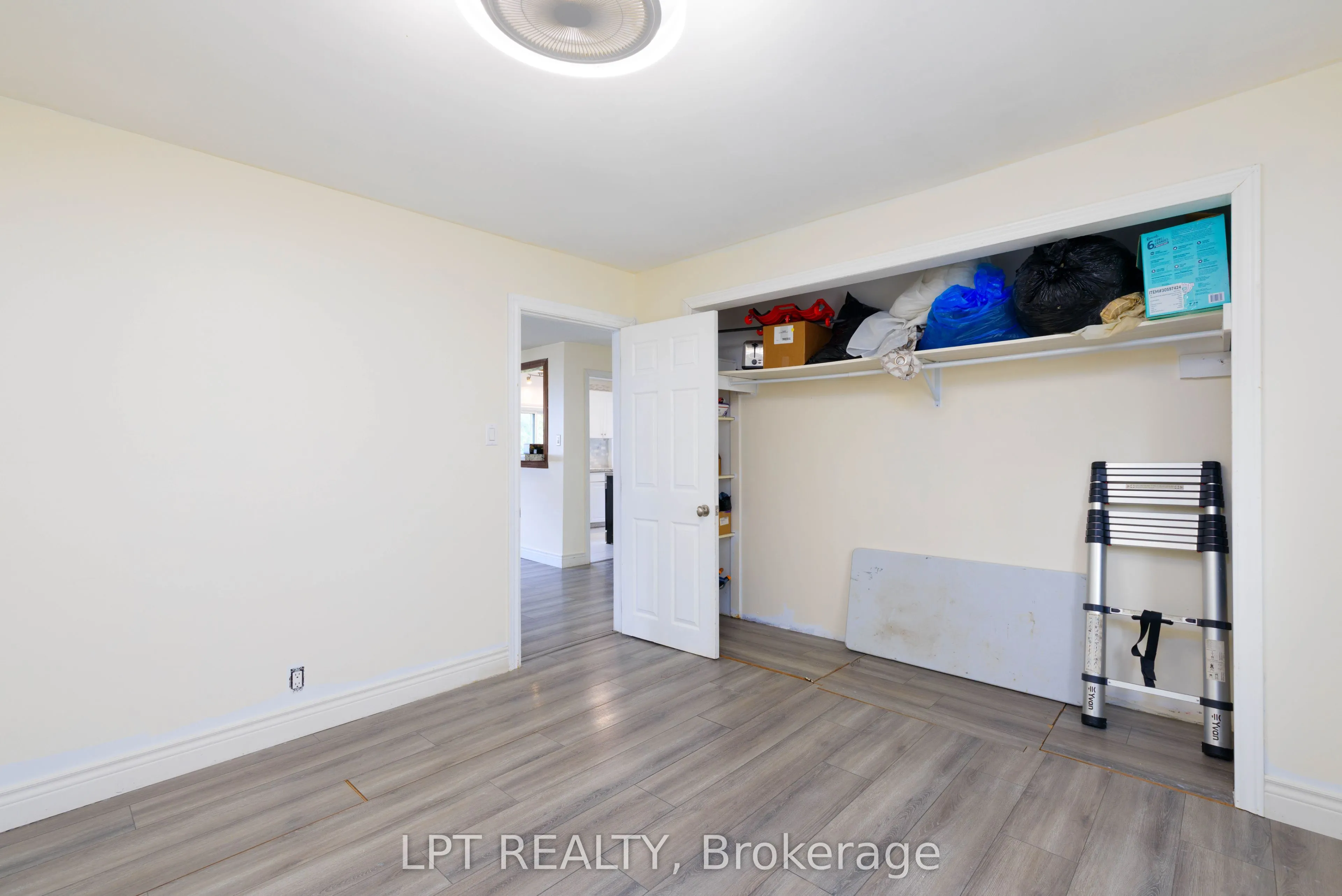 837 Montsell Avenue
