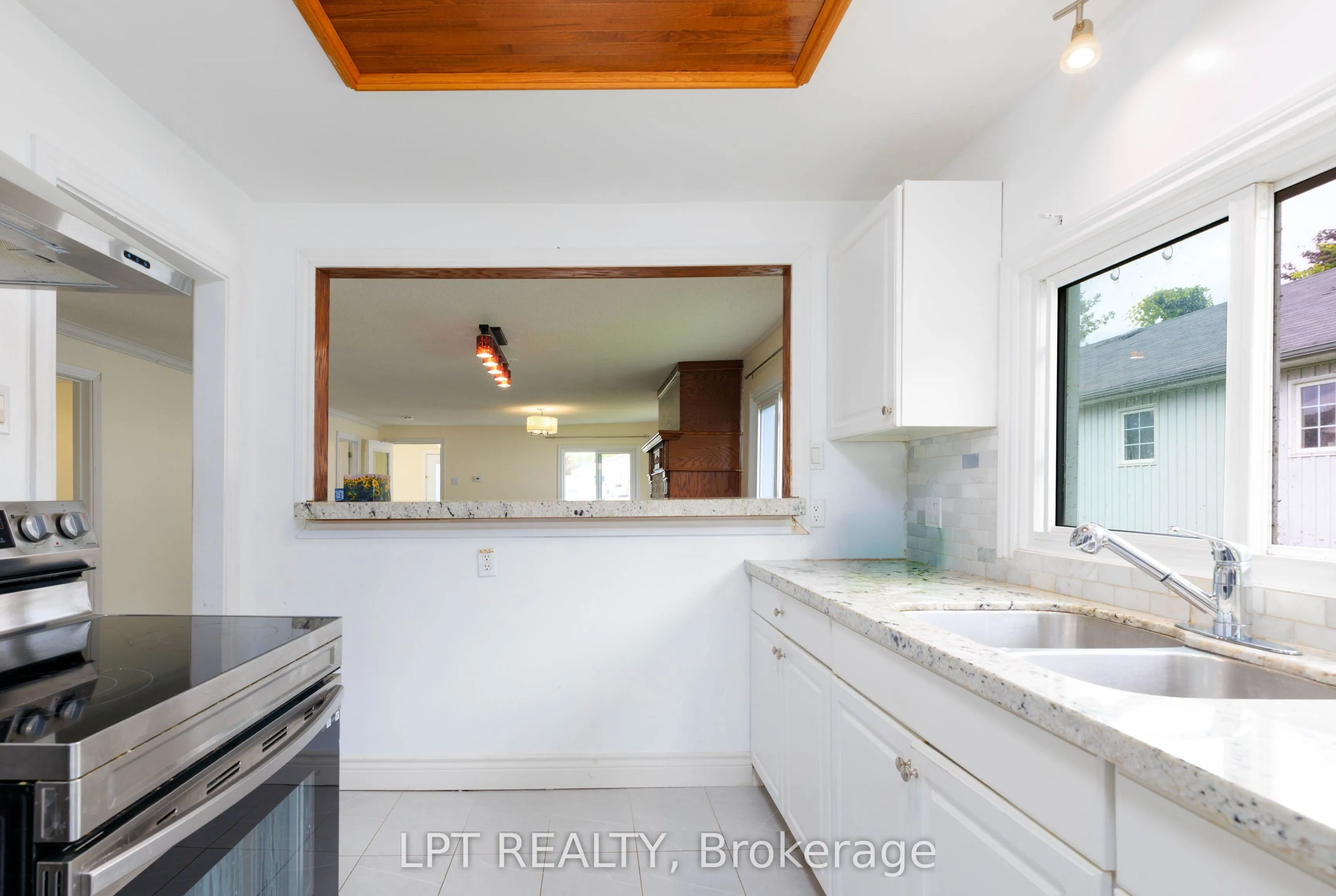 837 Montsell Avenue