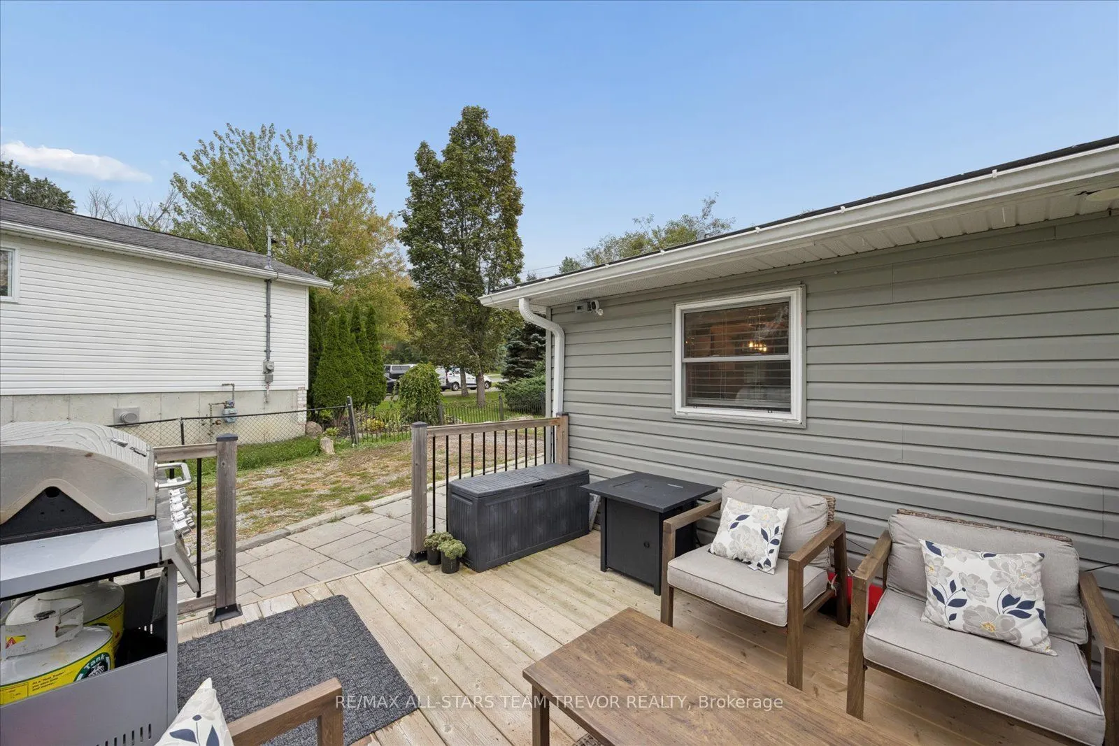 6286 Black River Road