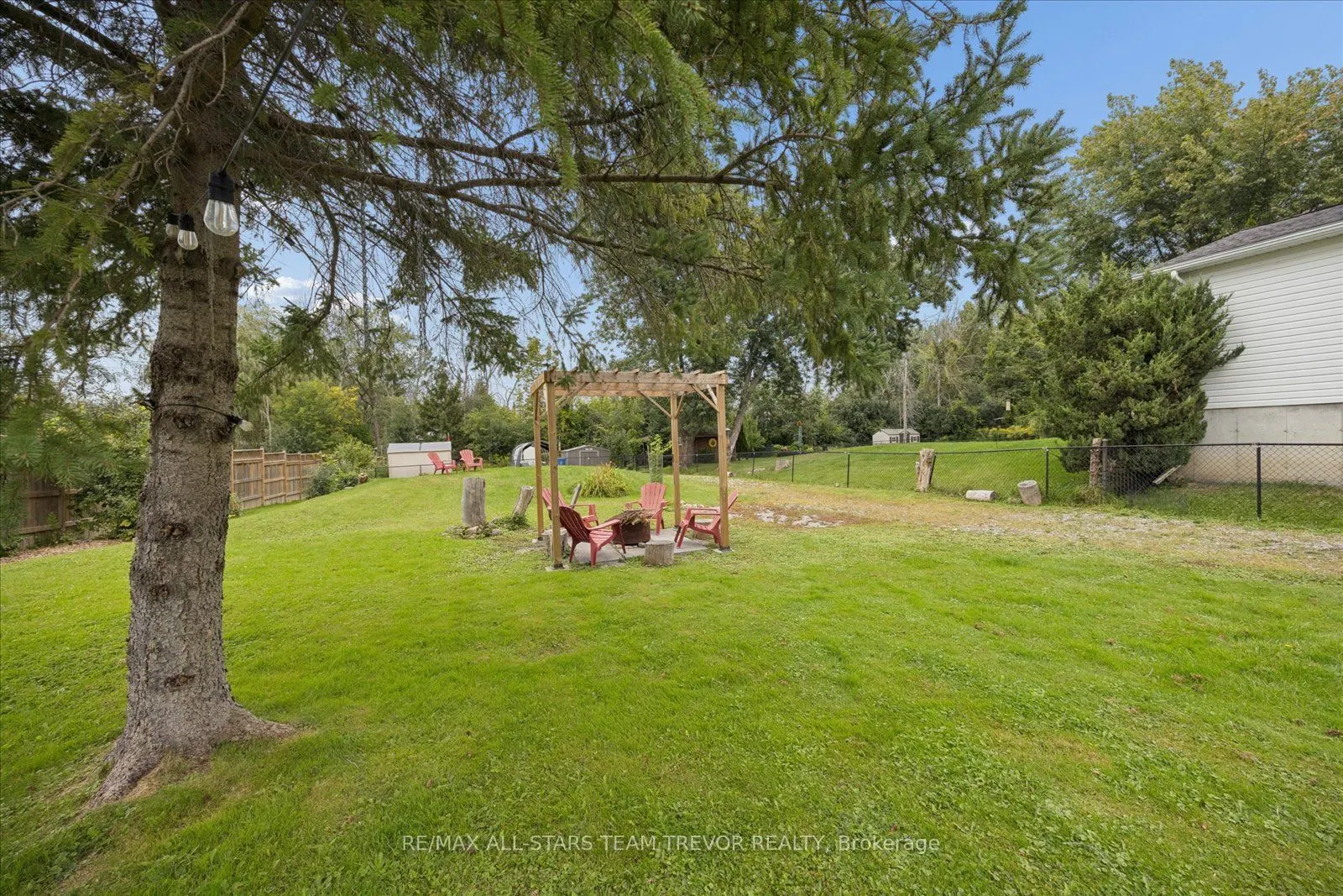 6286 Black River Road