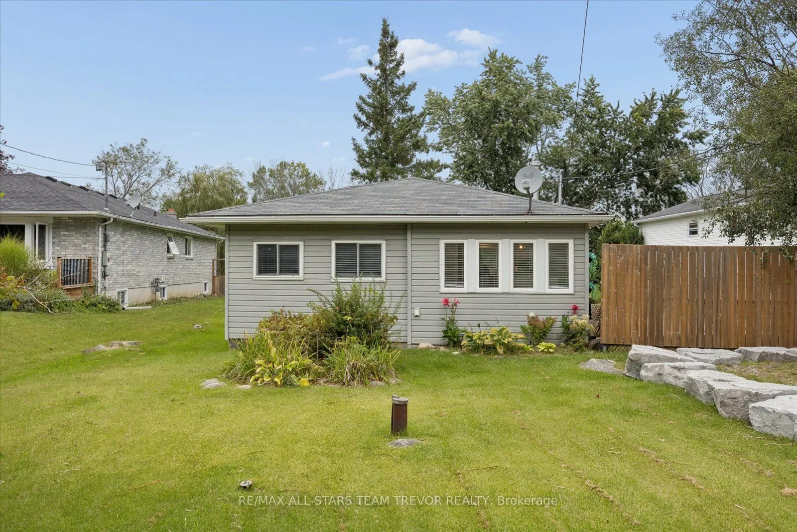 6286 Black River Road