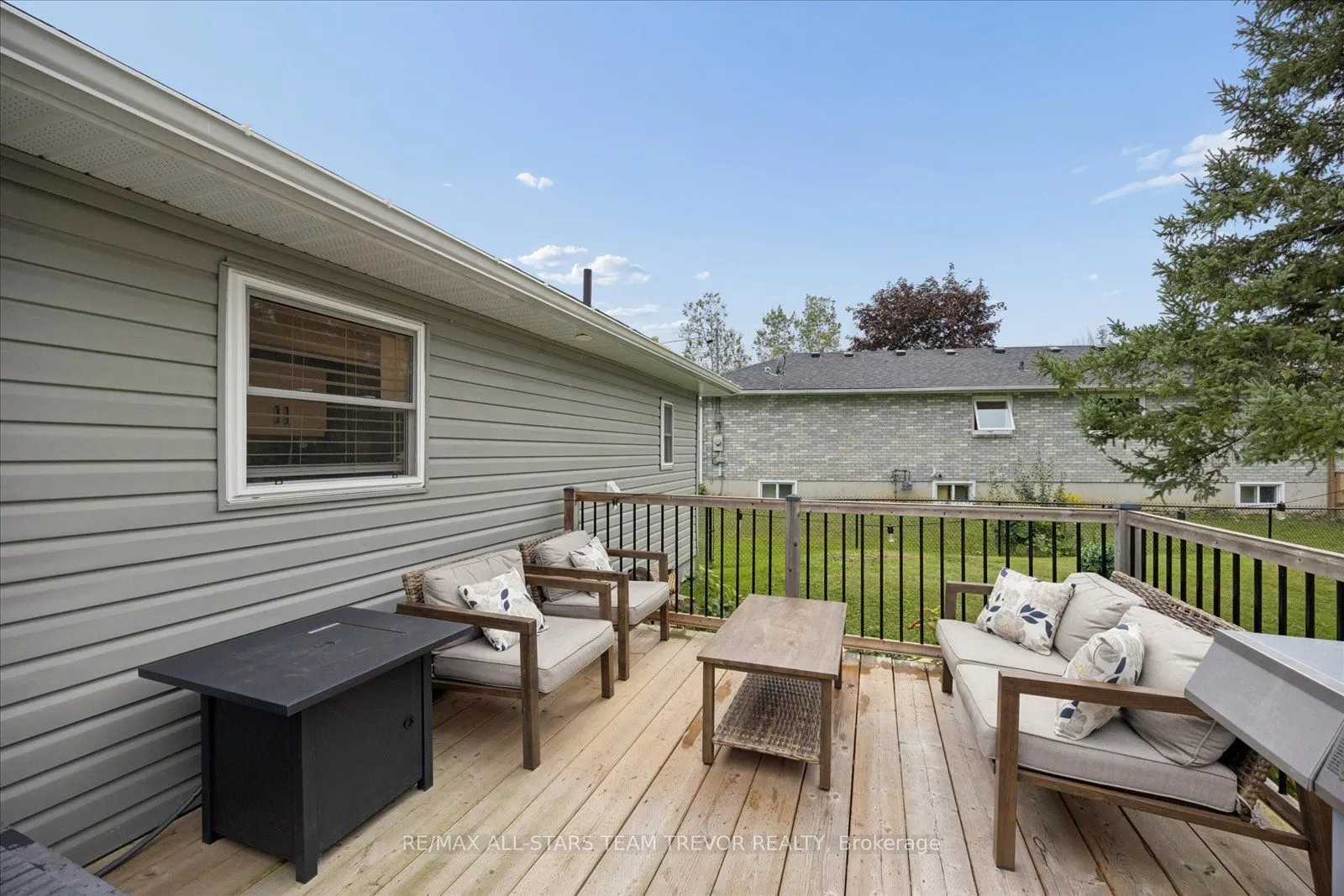 6286 Black River Road