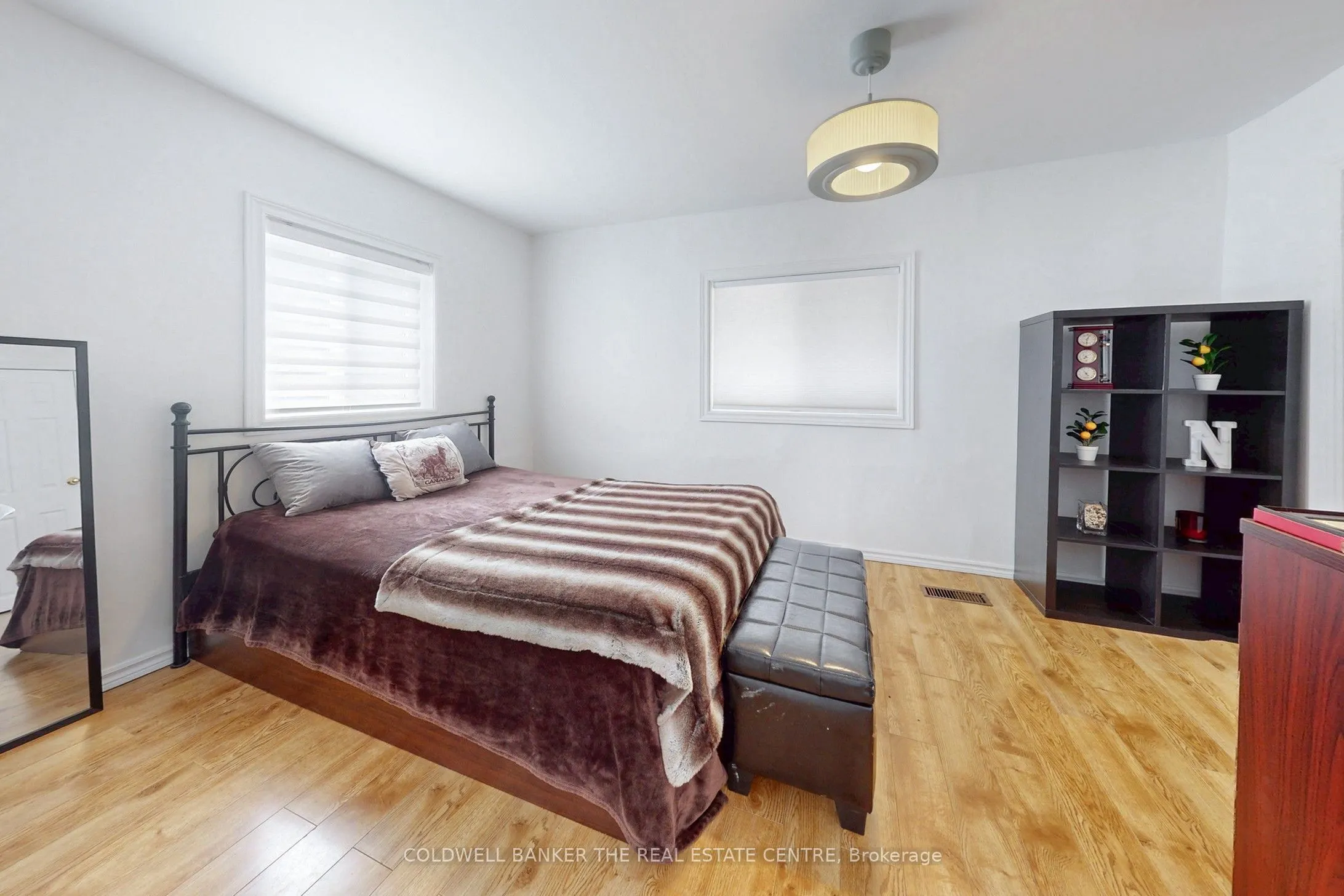 8352 Main Lisle Street