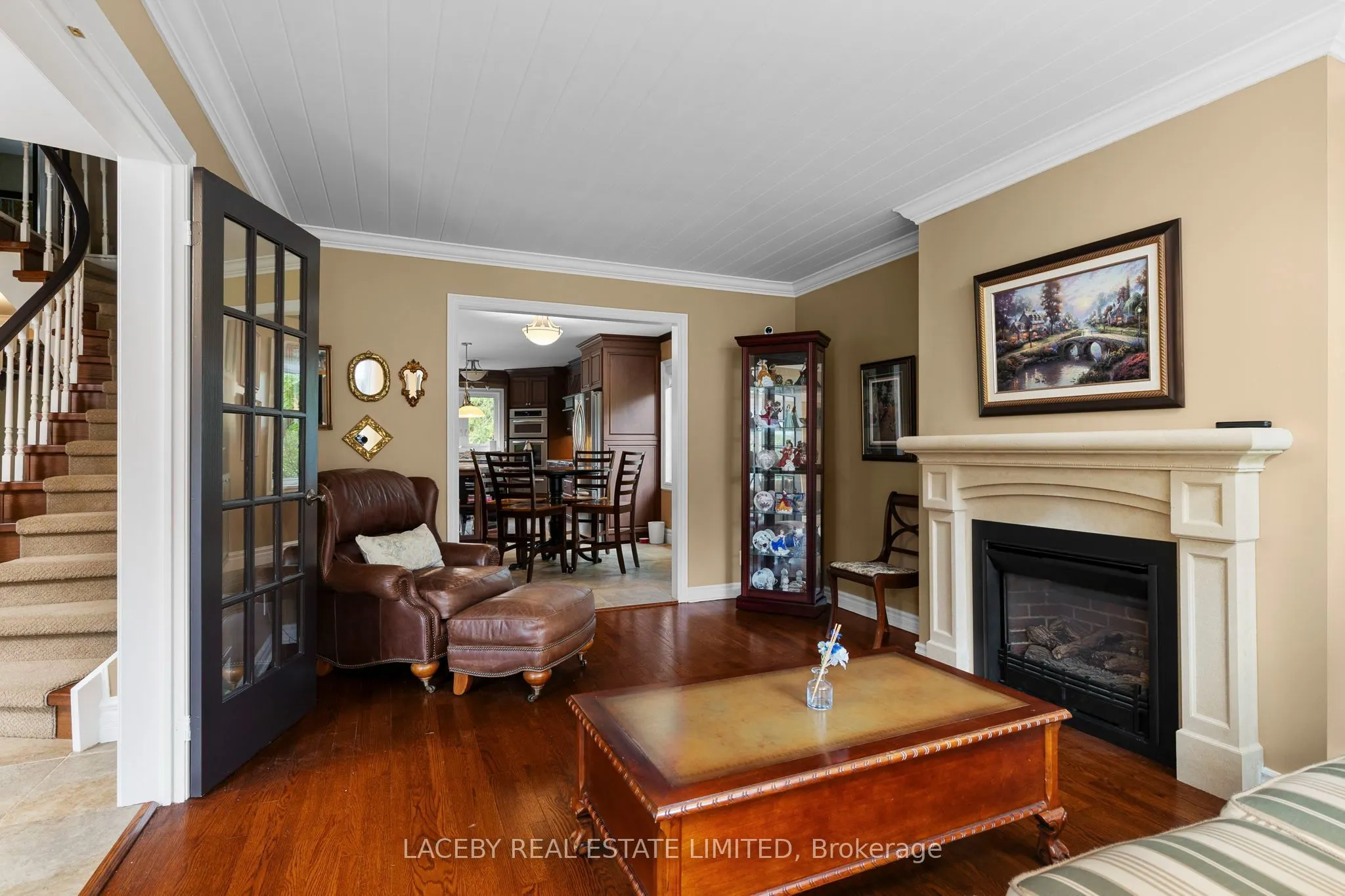 19 Grandview Crescent
