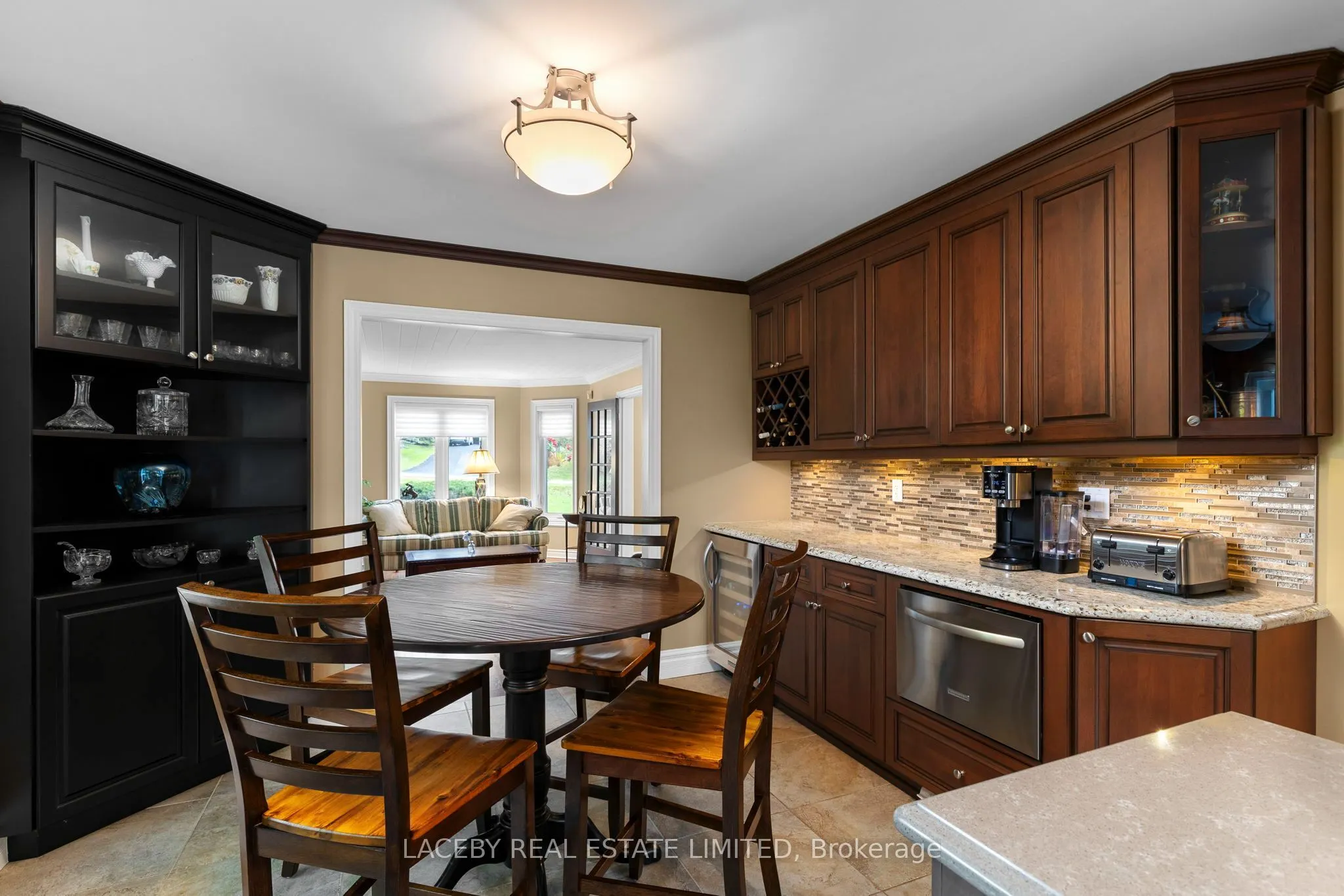 19 Grandview Crescent
