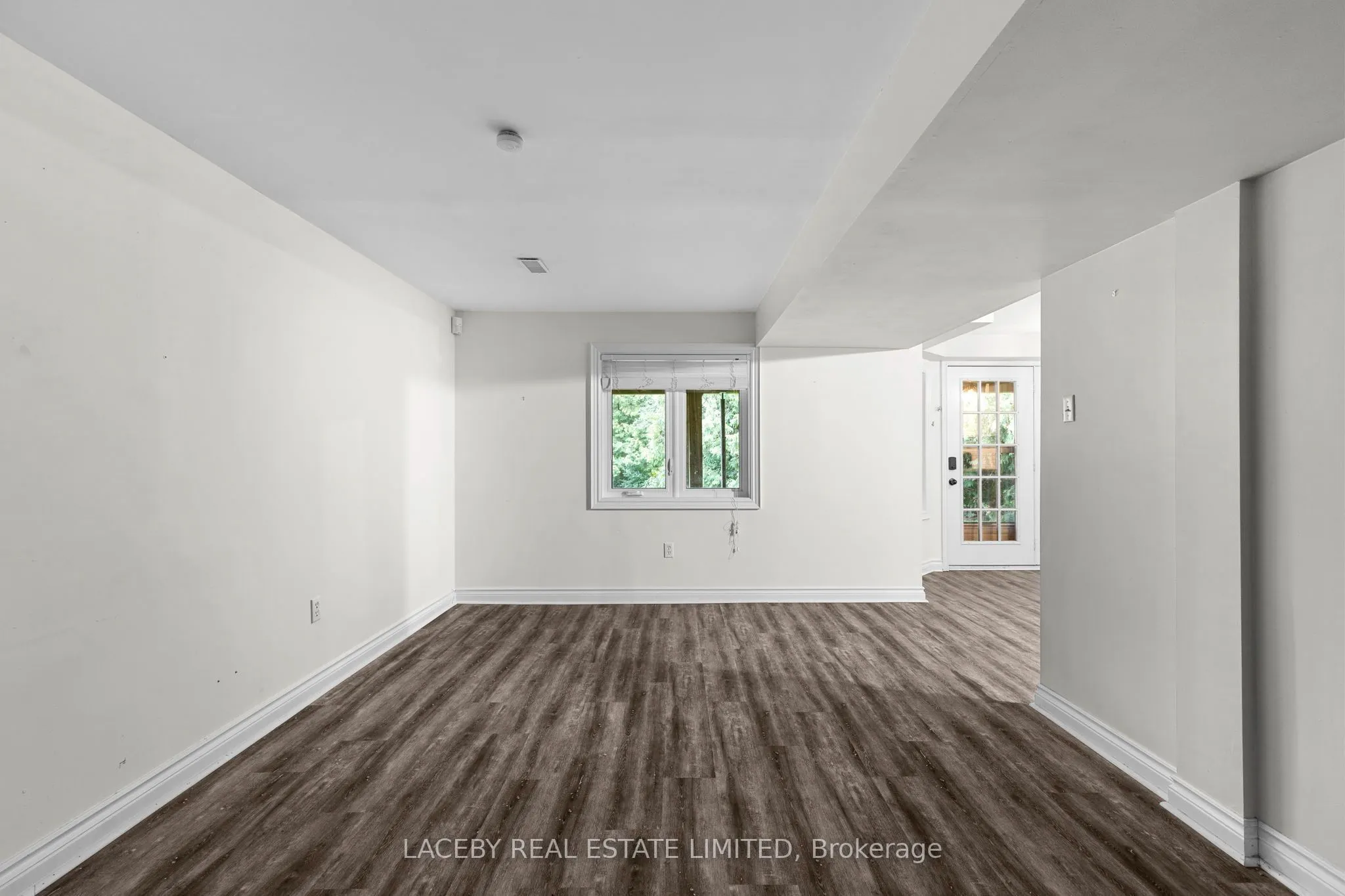 19 Grandview Crescent