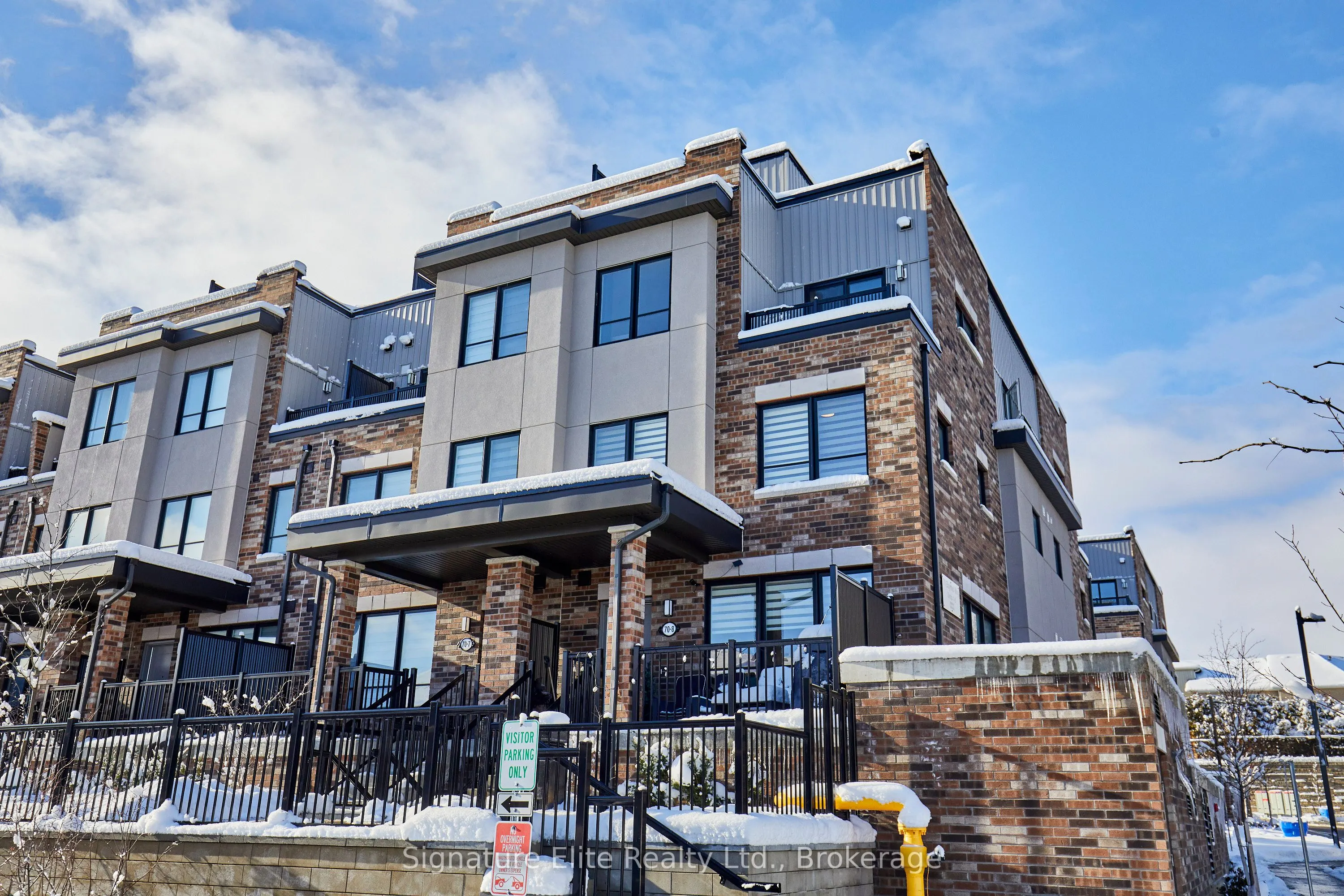 70 Baynes Way #8