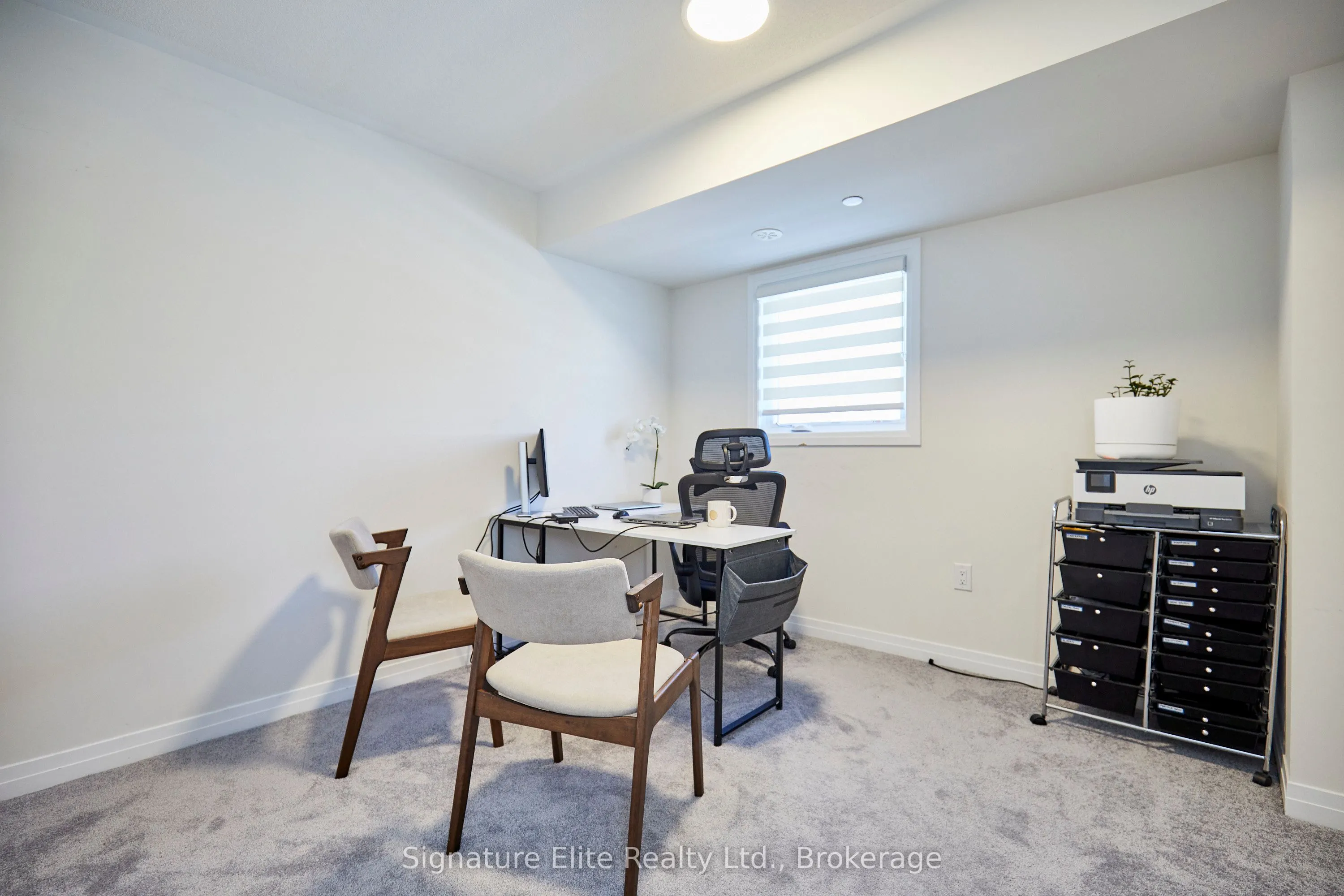 70 Baynes Way #8