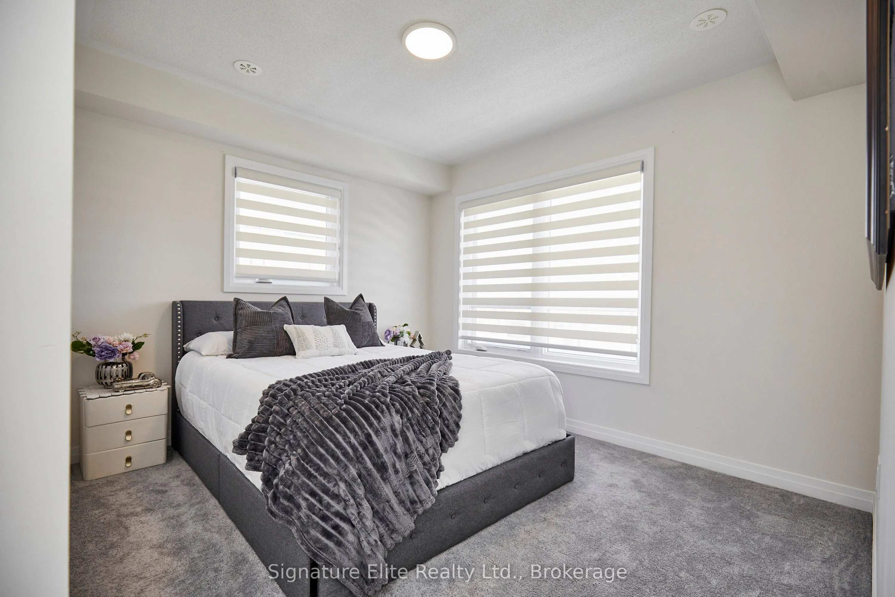 70 Baynes Way #8