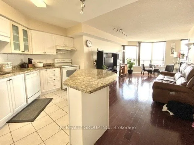 9015 Leslie Street #710