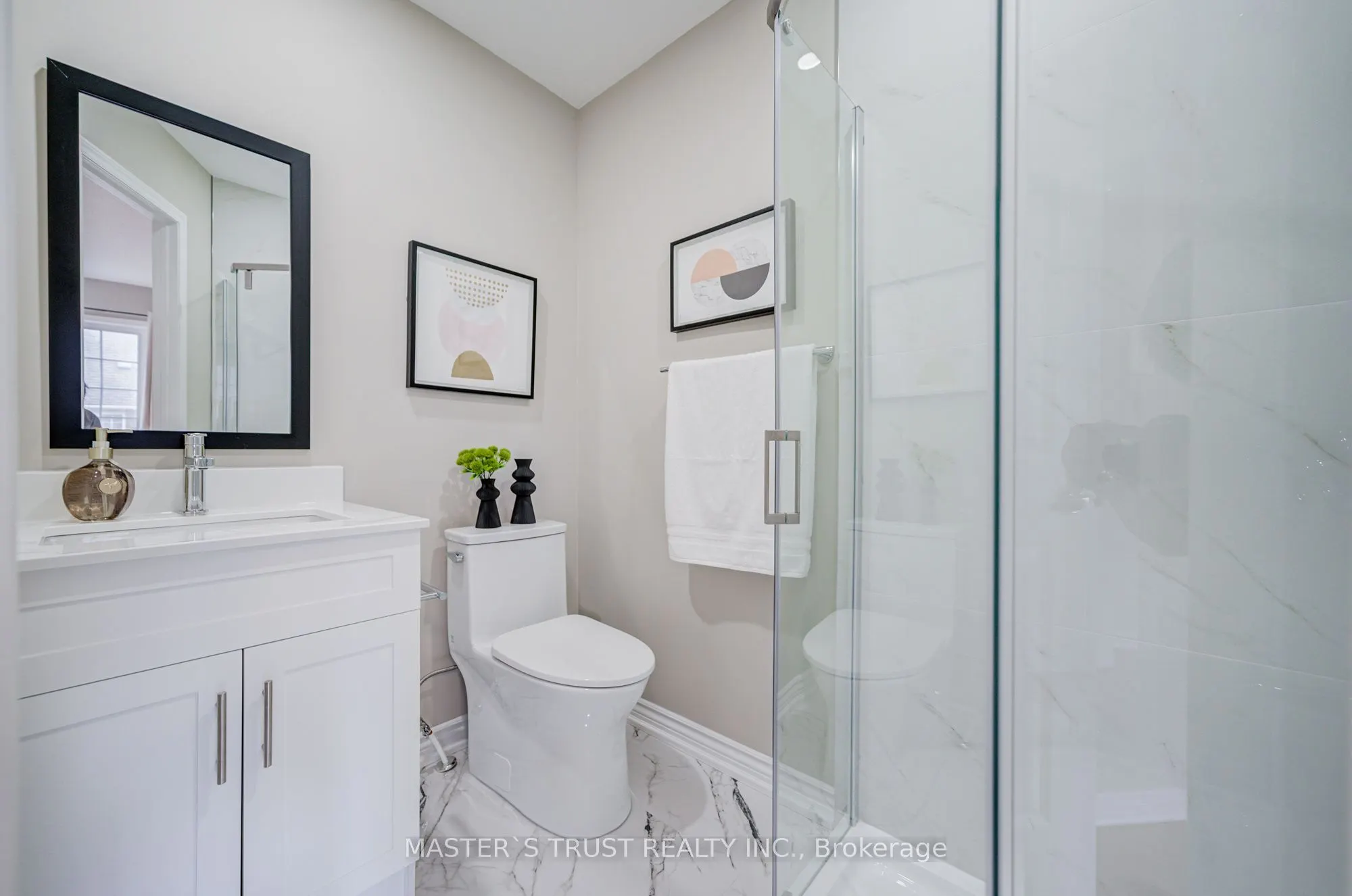 23 Observatory Lane #272