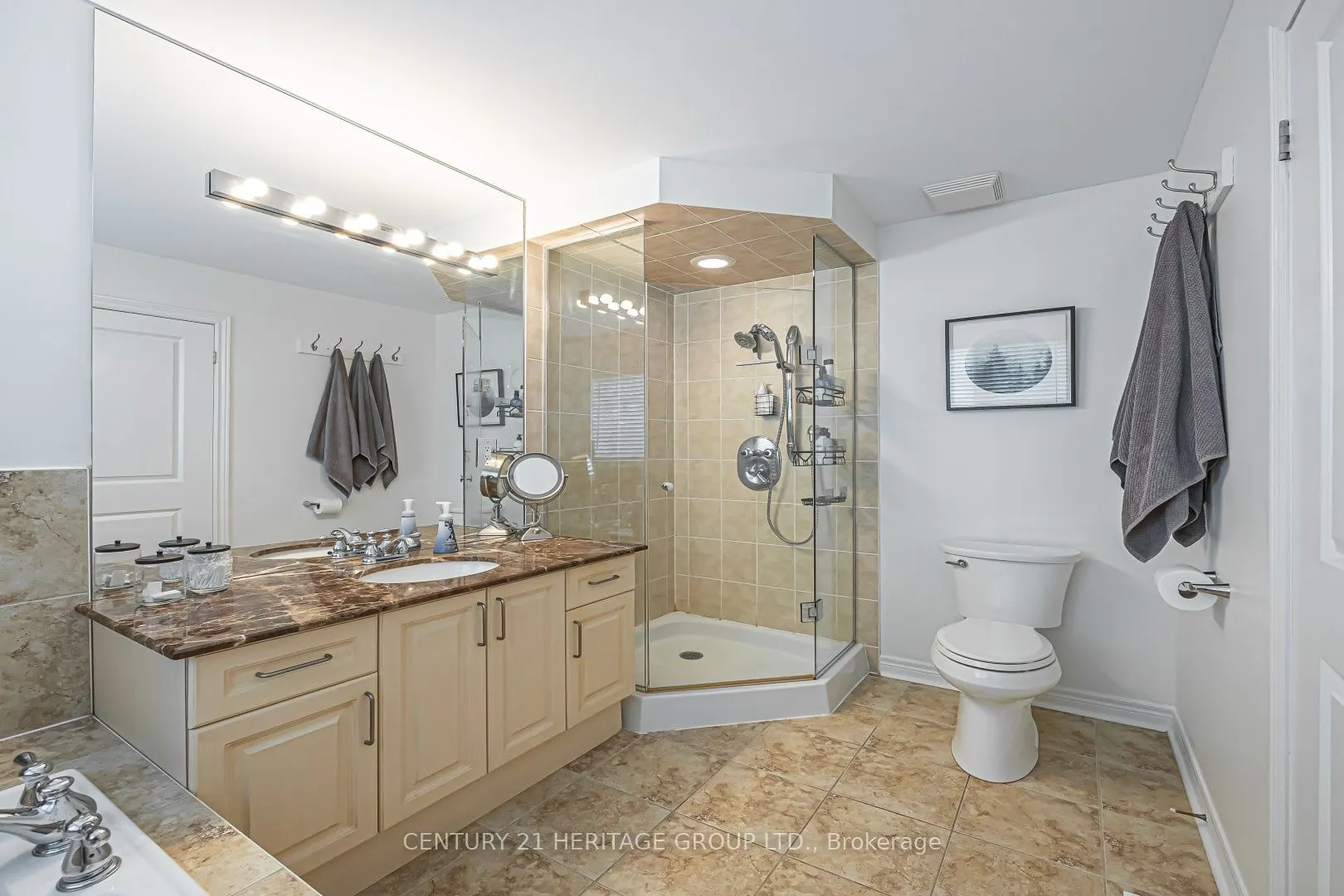 546 Tapestry Lane #3