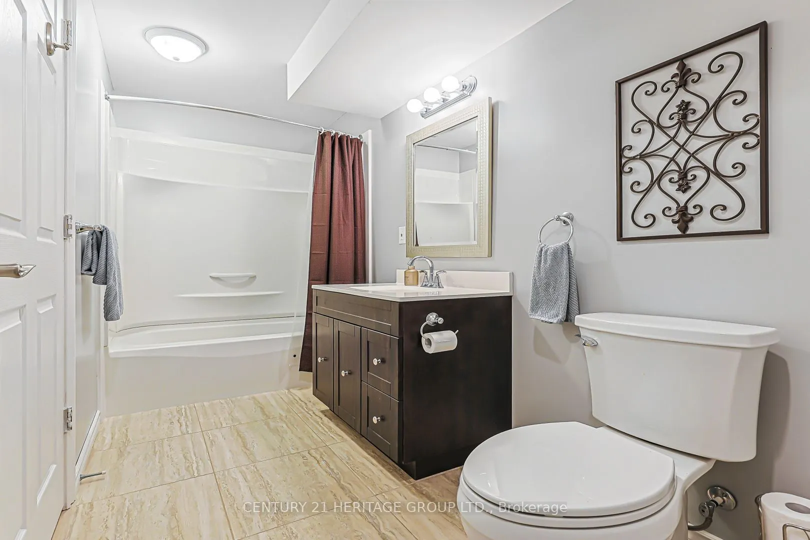 546 Tapestry Lane #3