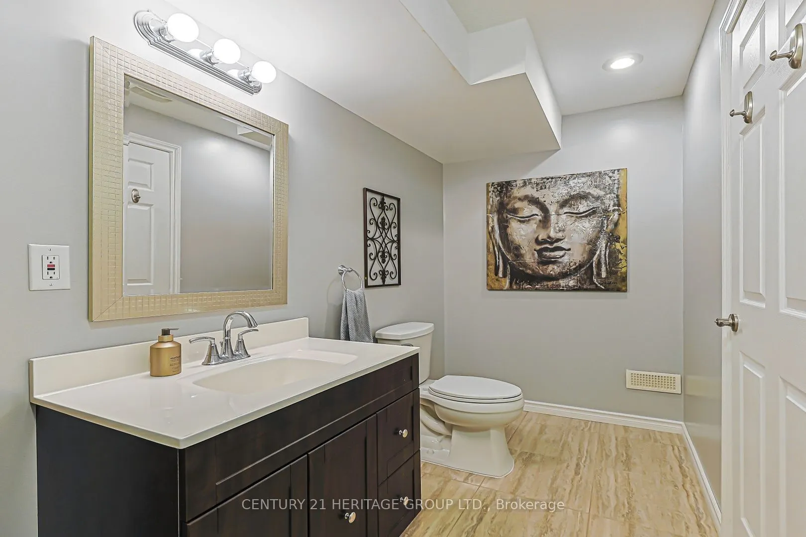 546 Tapestry Lane #3