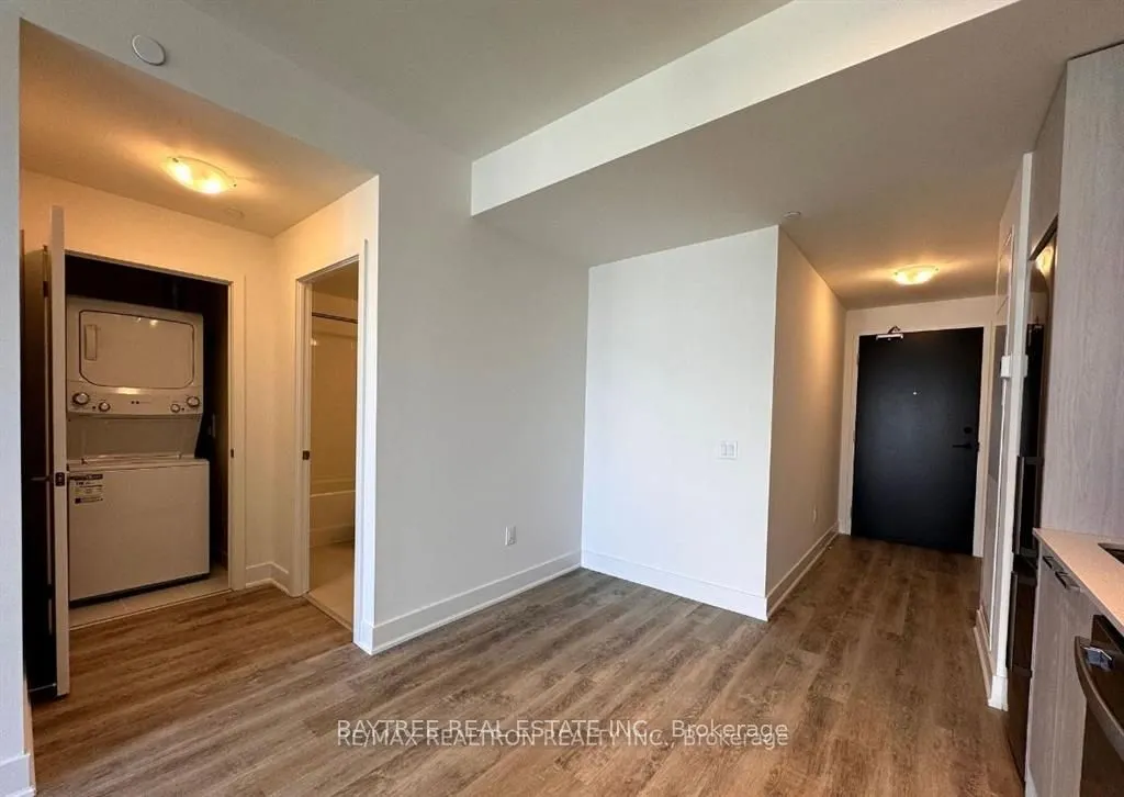 185 Deerfield Road #1205