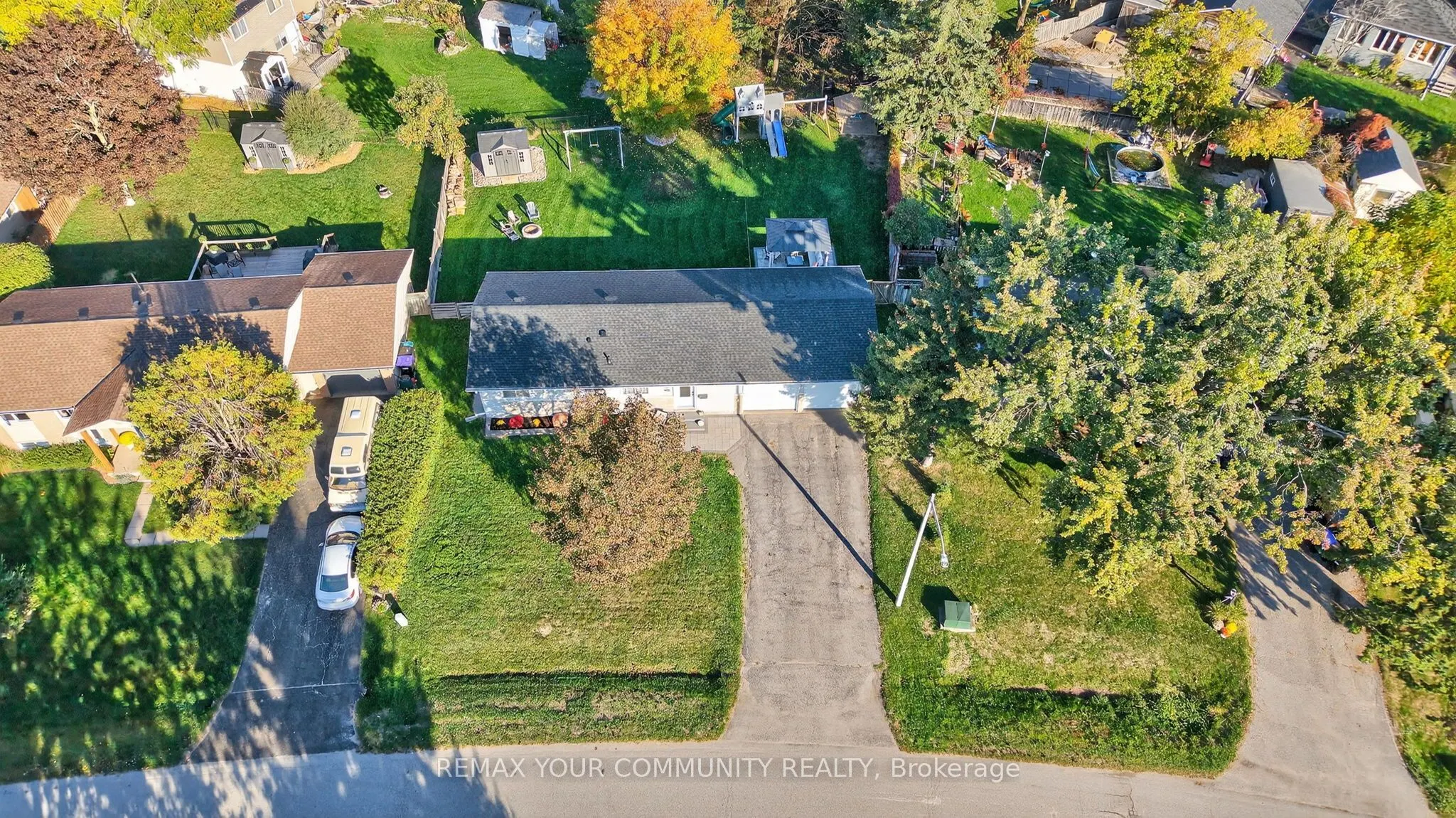 239 Sunset Crescent