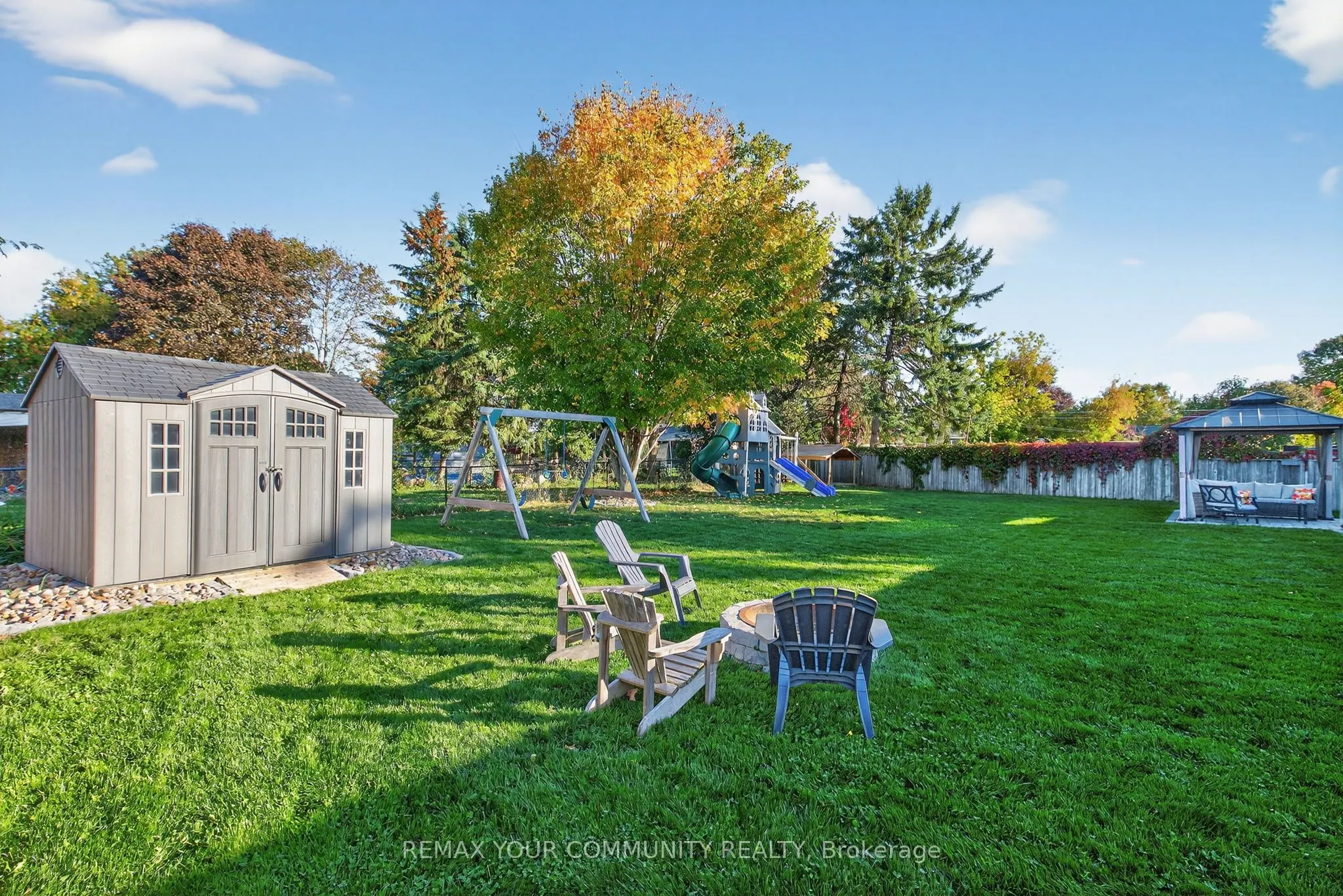 239 Sunset Crescent
