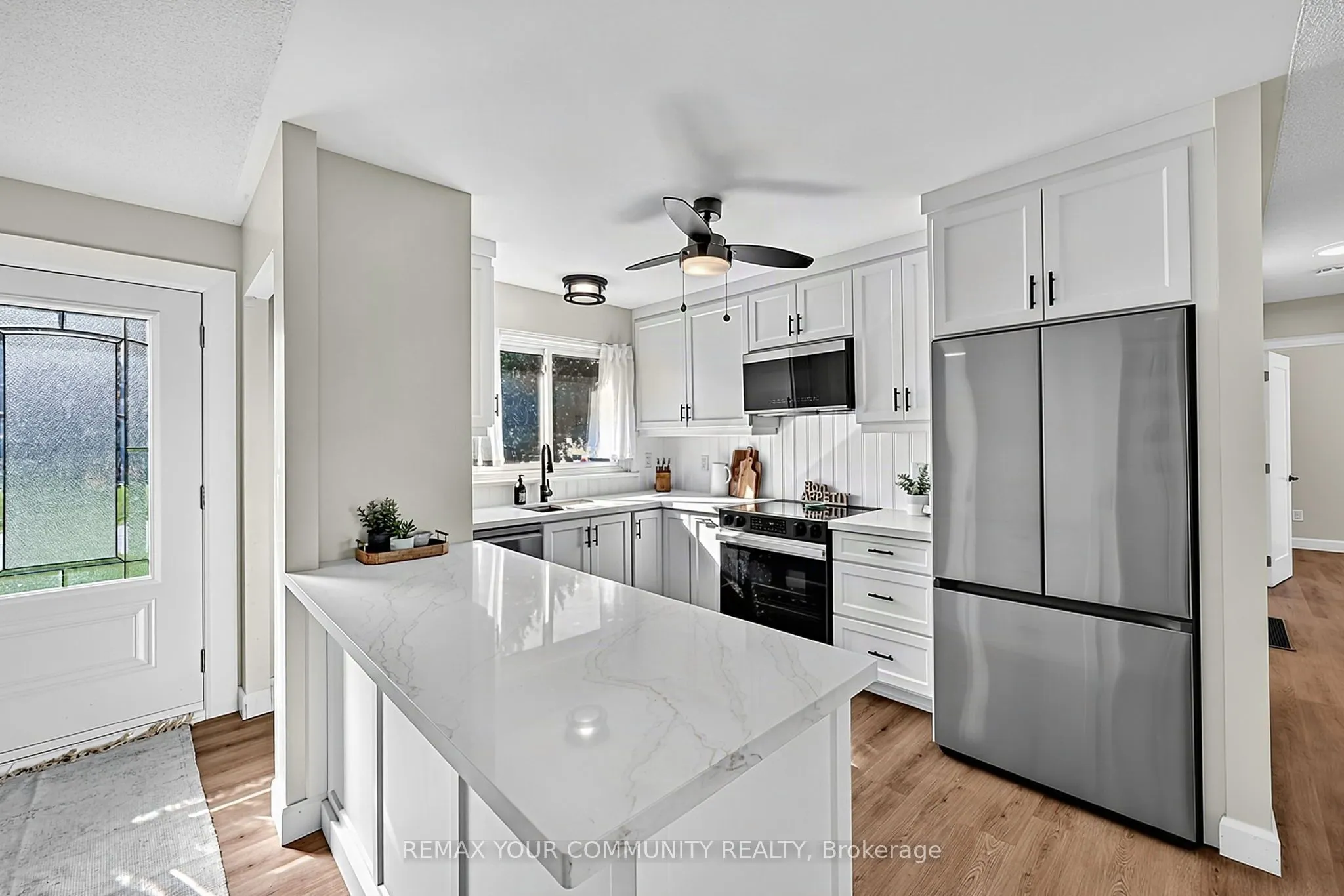 239 Sunset Crescent