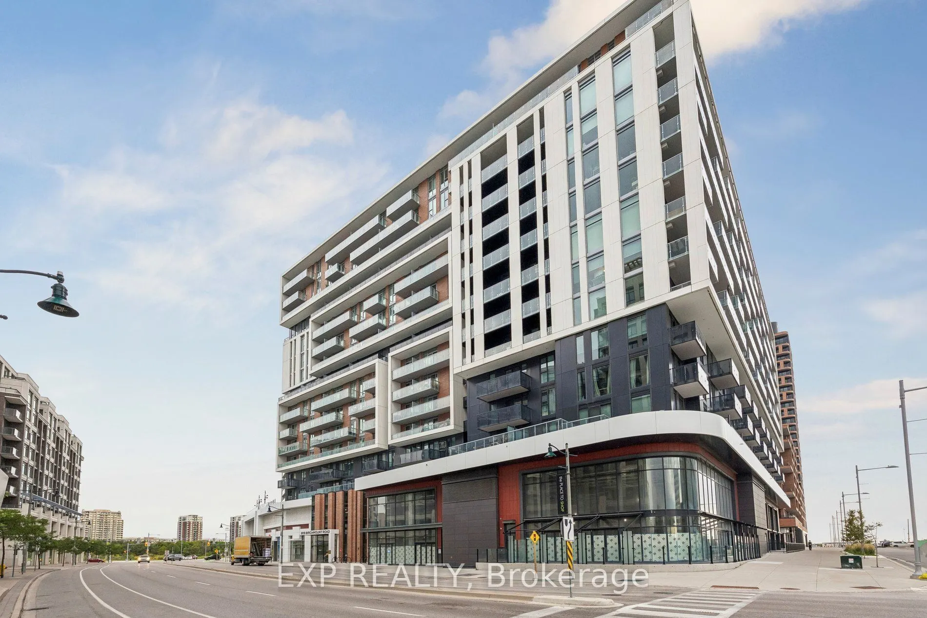292 Verdale Crossing #1816