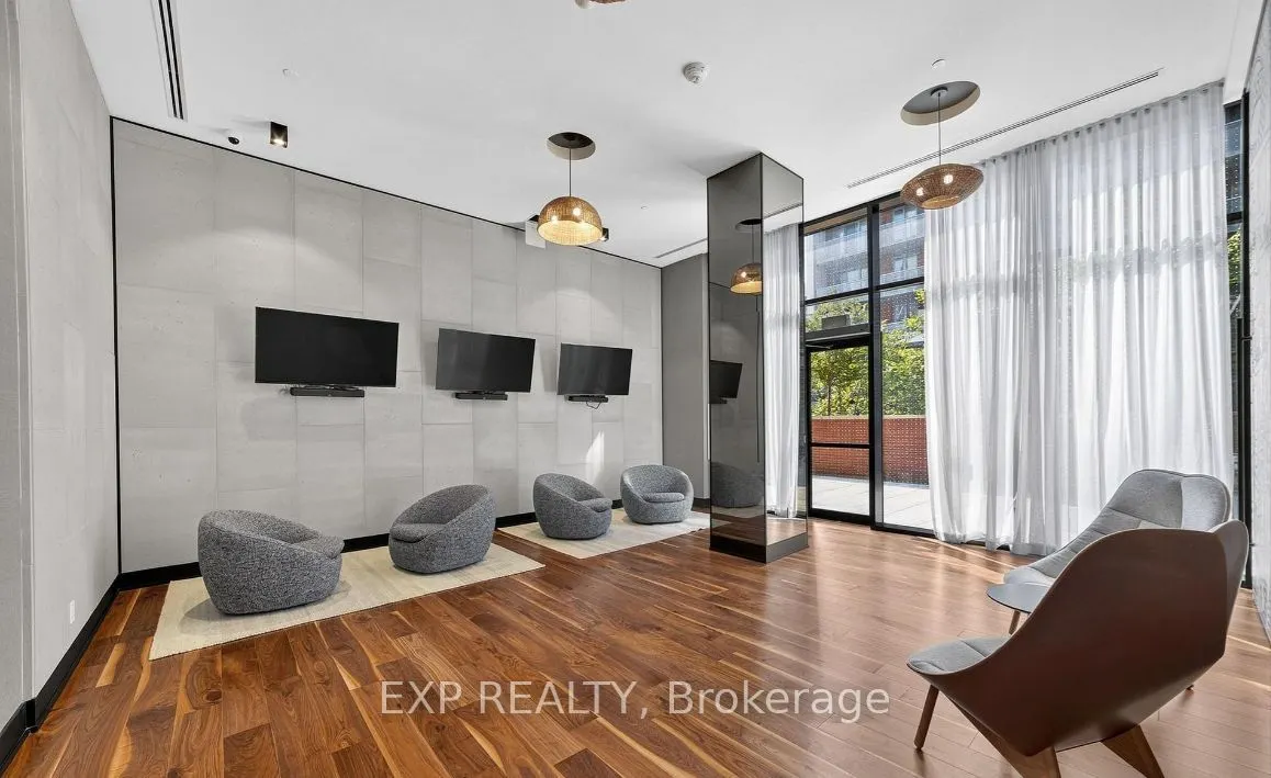 292 Verdale Crossing #1816