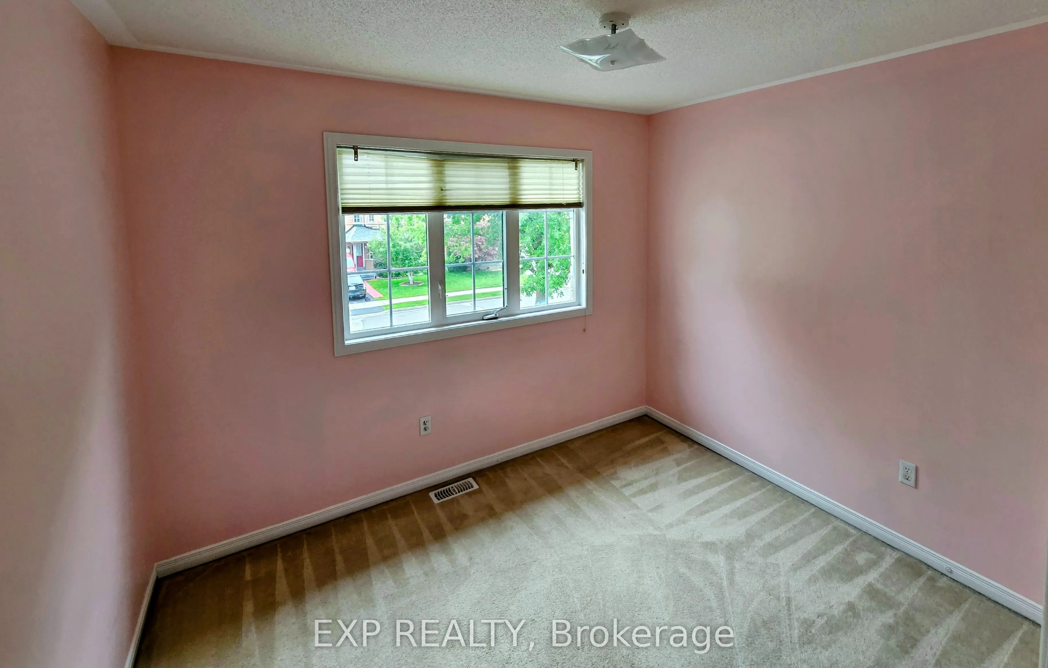 384 Flagstone Way #Upper
