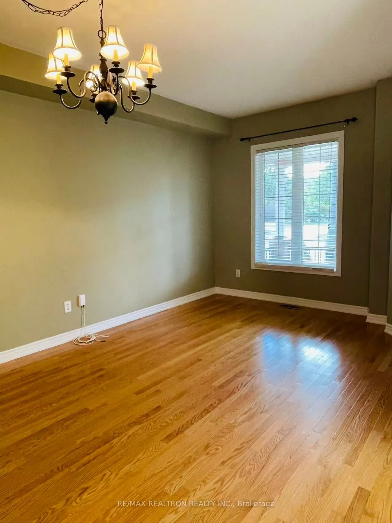 35 Basilica Drive