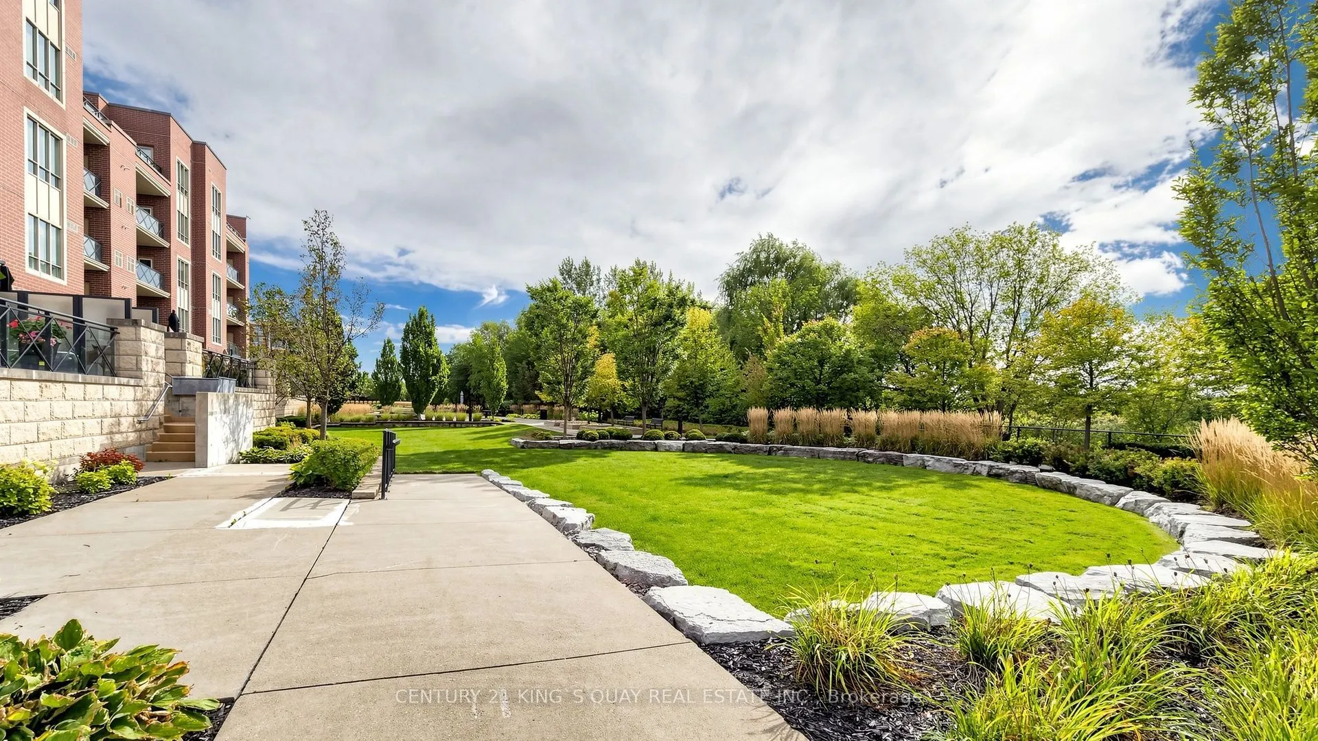 35 Baker Hill Boulevard #221