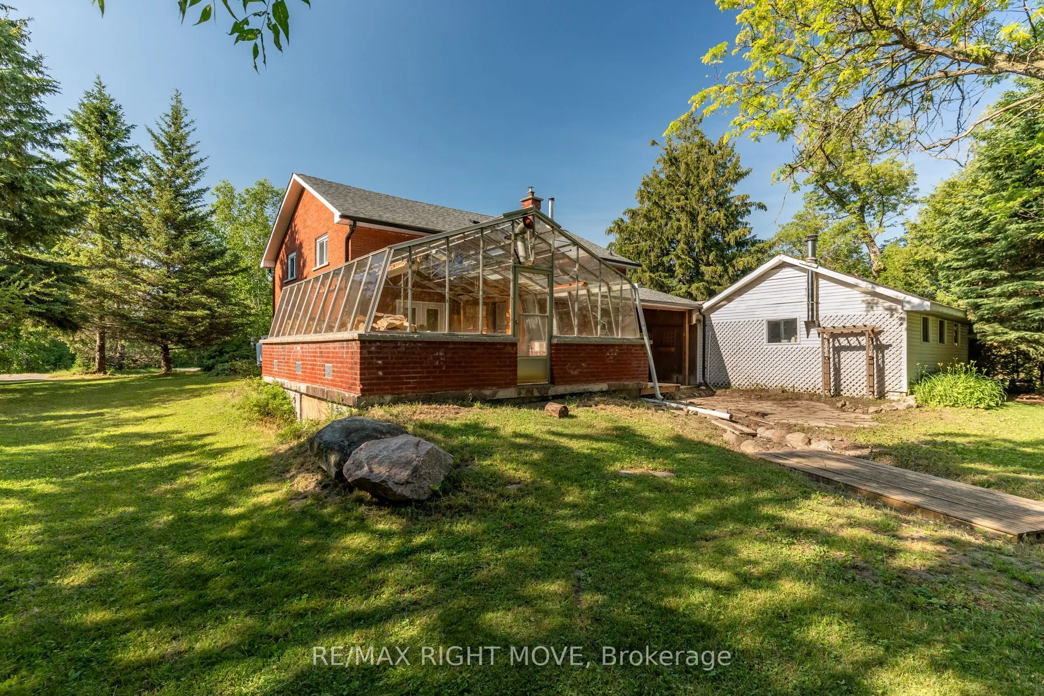 590 Scugog 12 Line