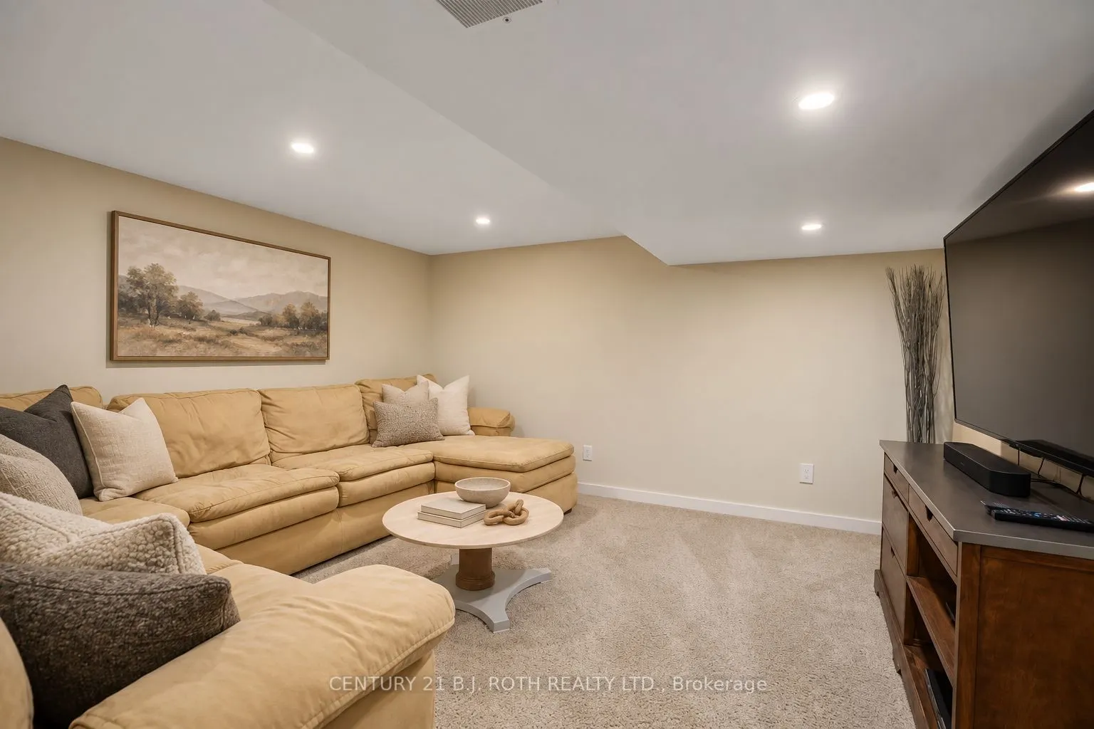 3274 Liah Lane