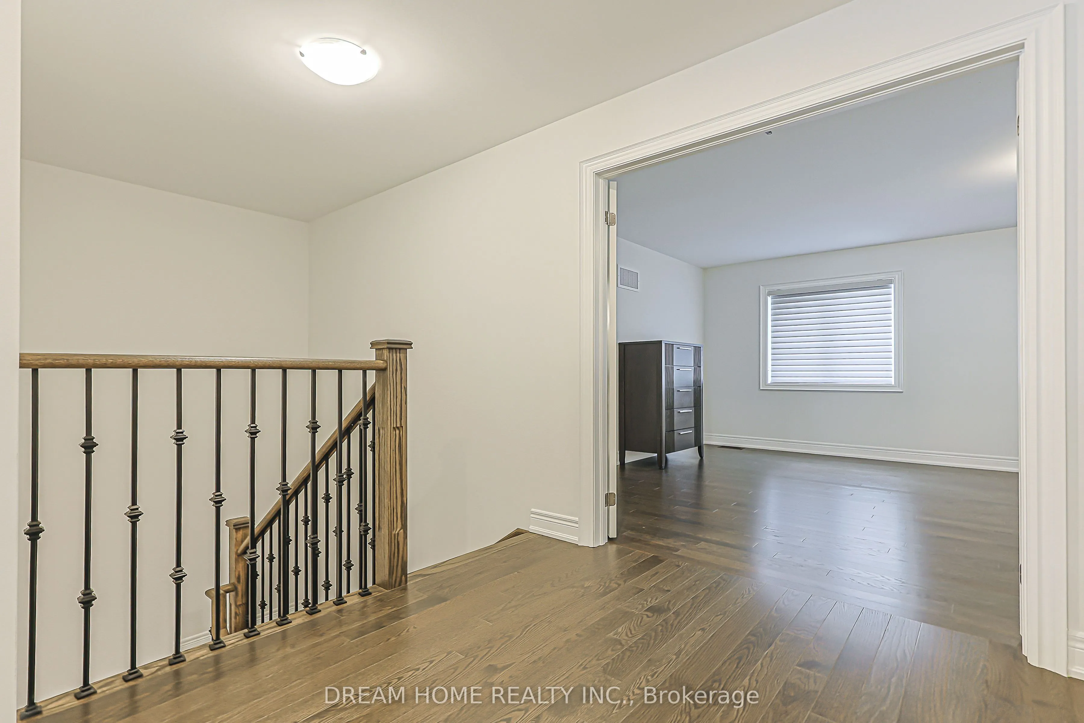 16 Fair Winds Lane
