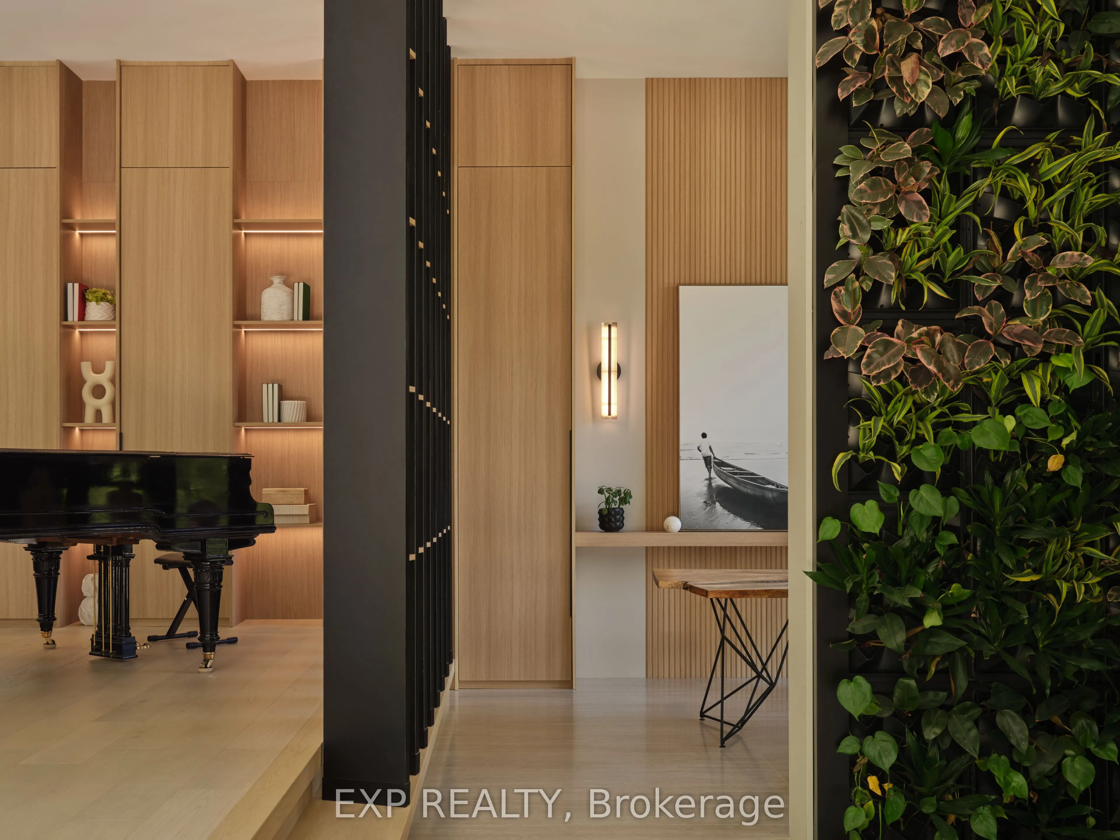 105 Park Crescent