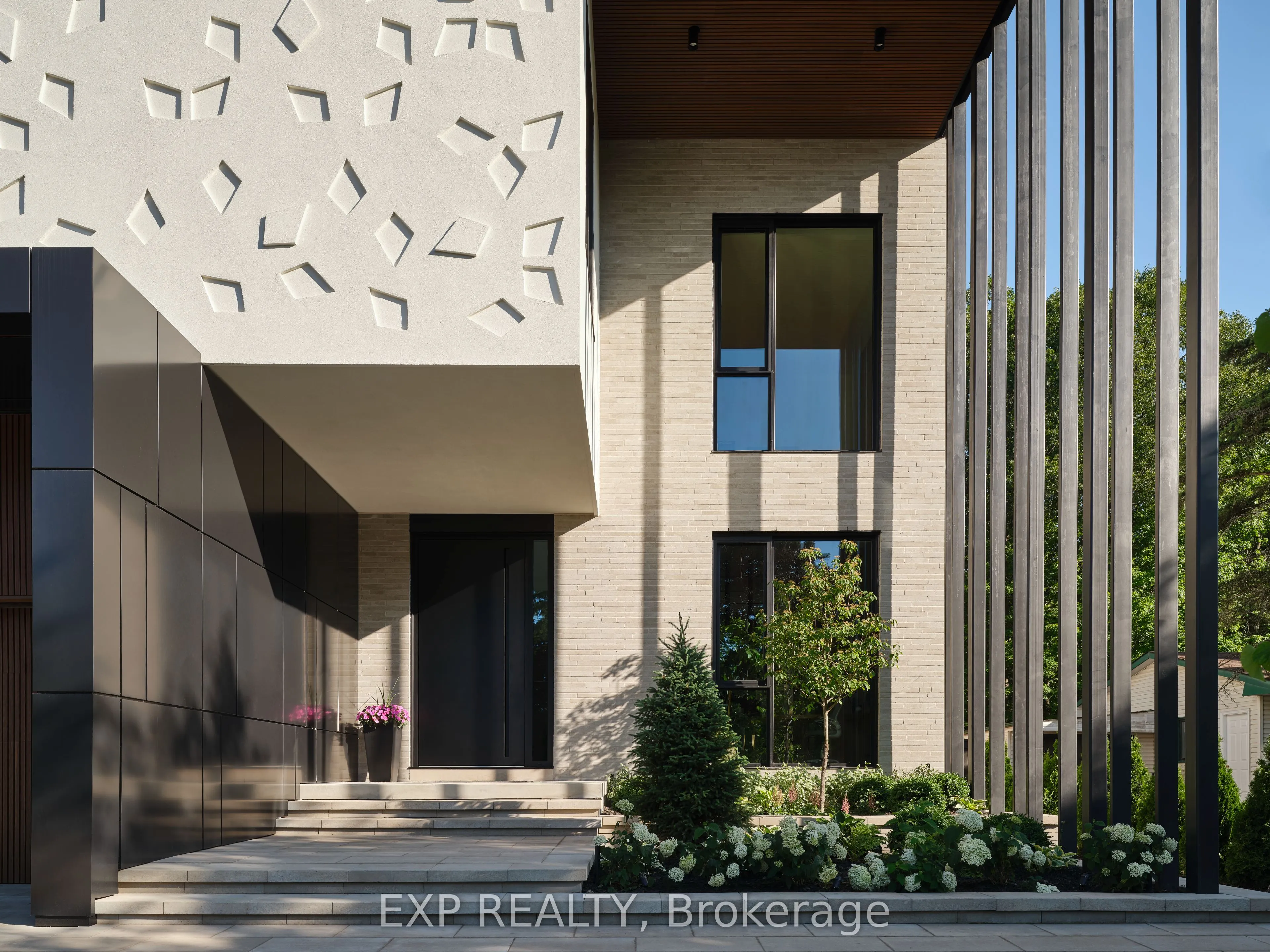 105 Park Crescent
