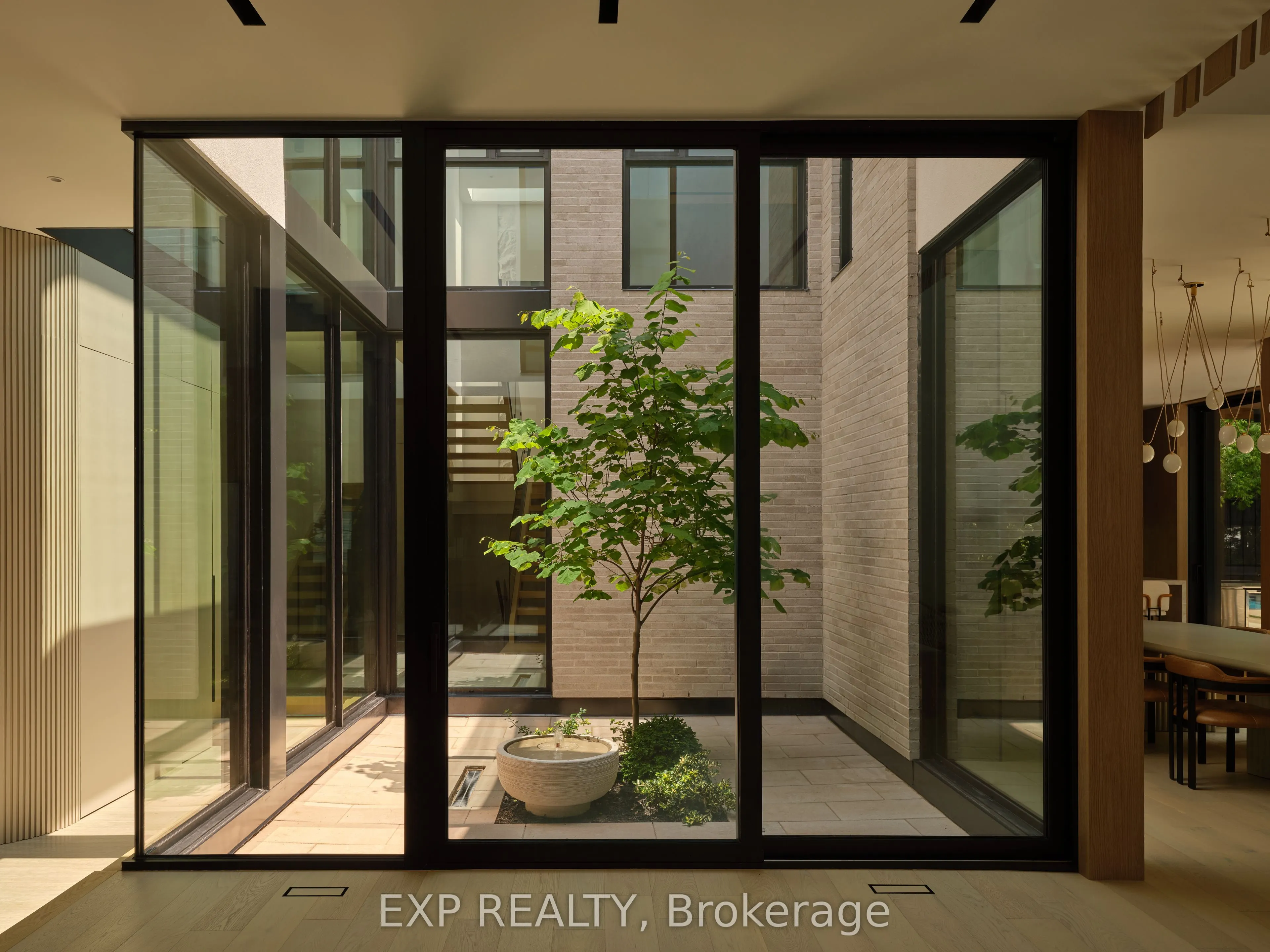105 Park Crescent