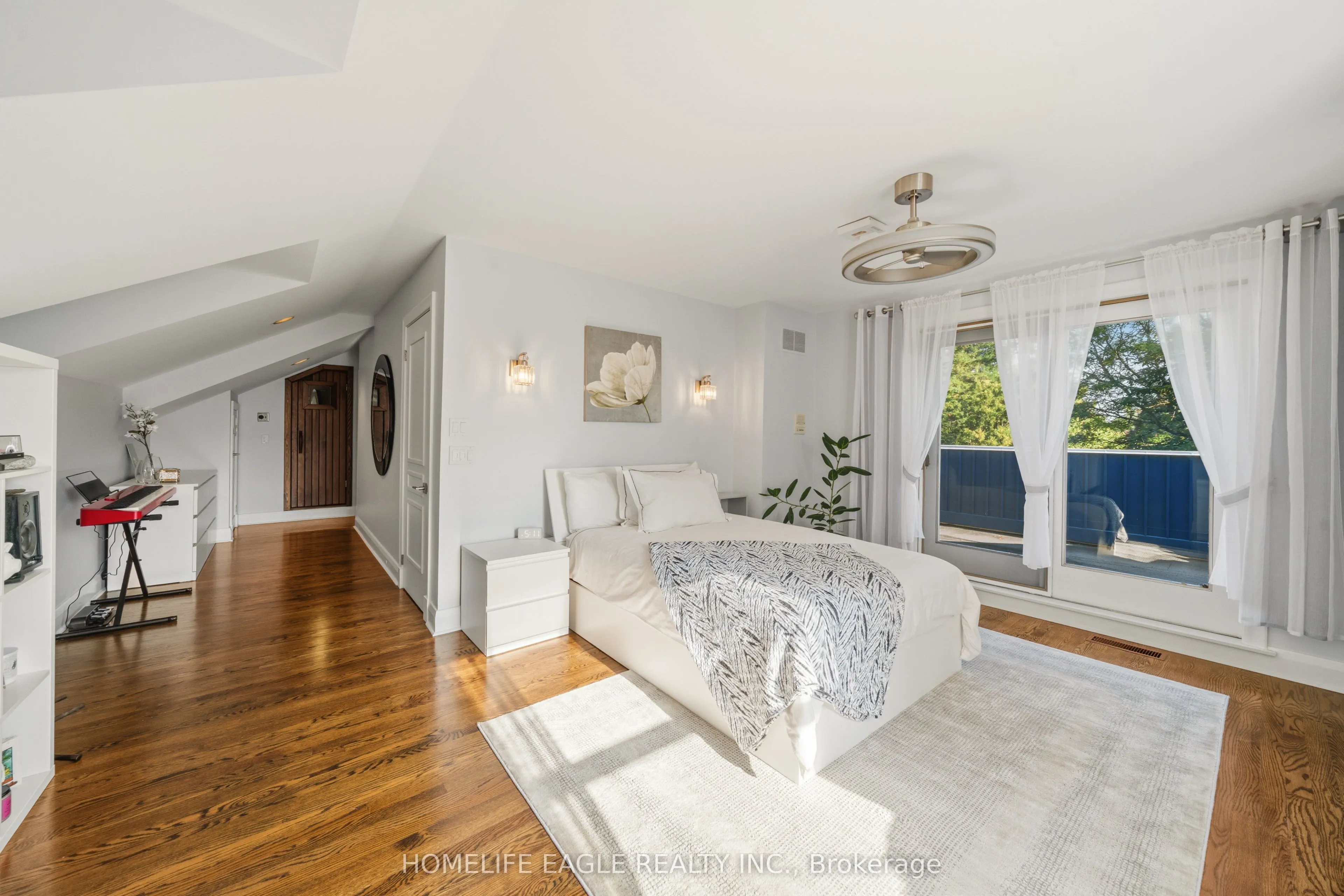 93 Hillview Road