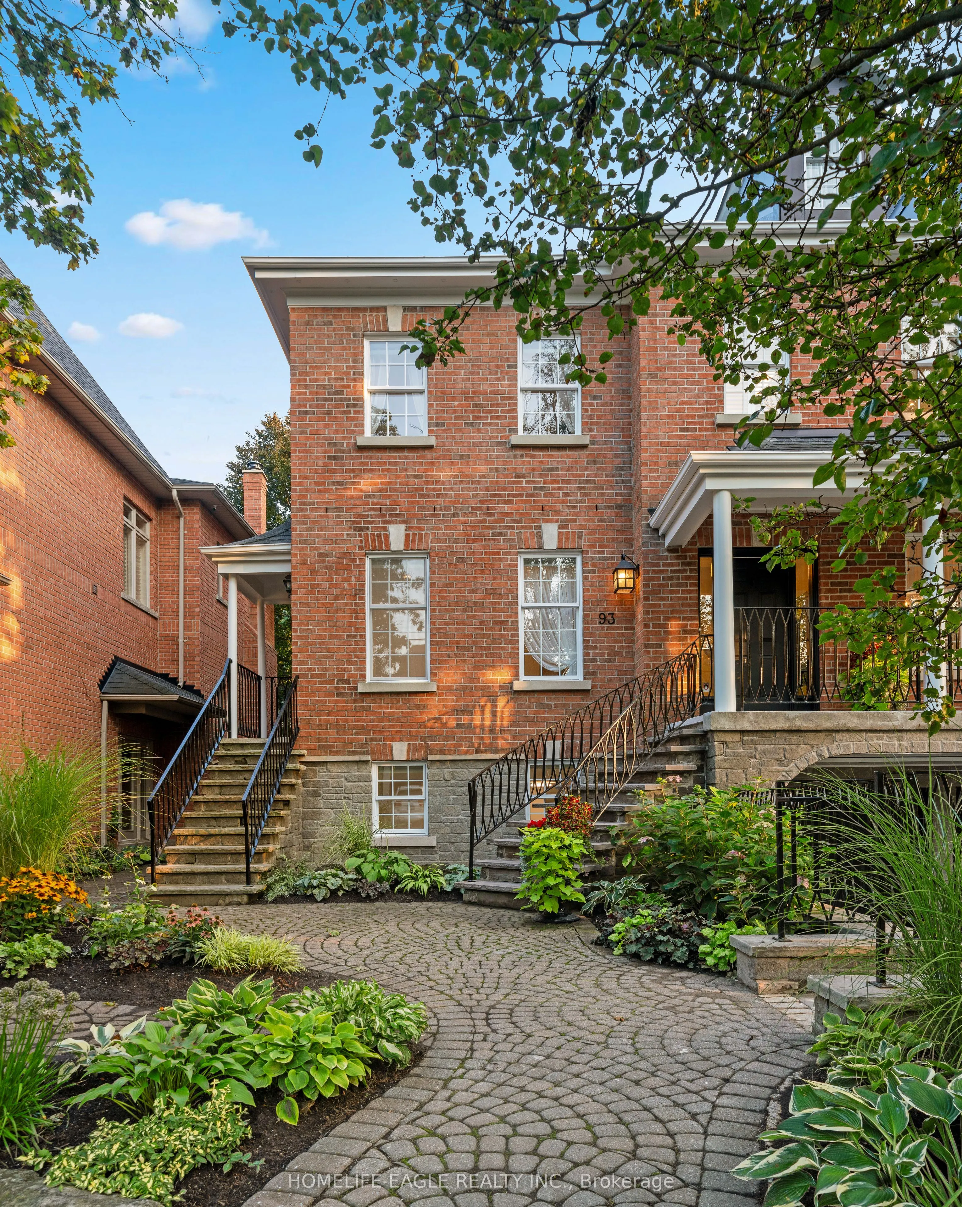 93 Hillview Road