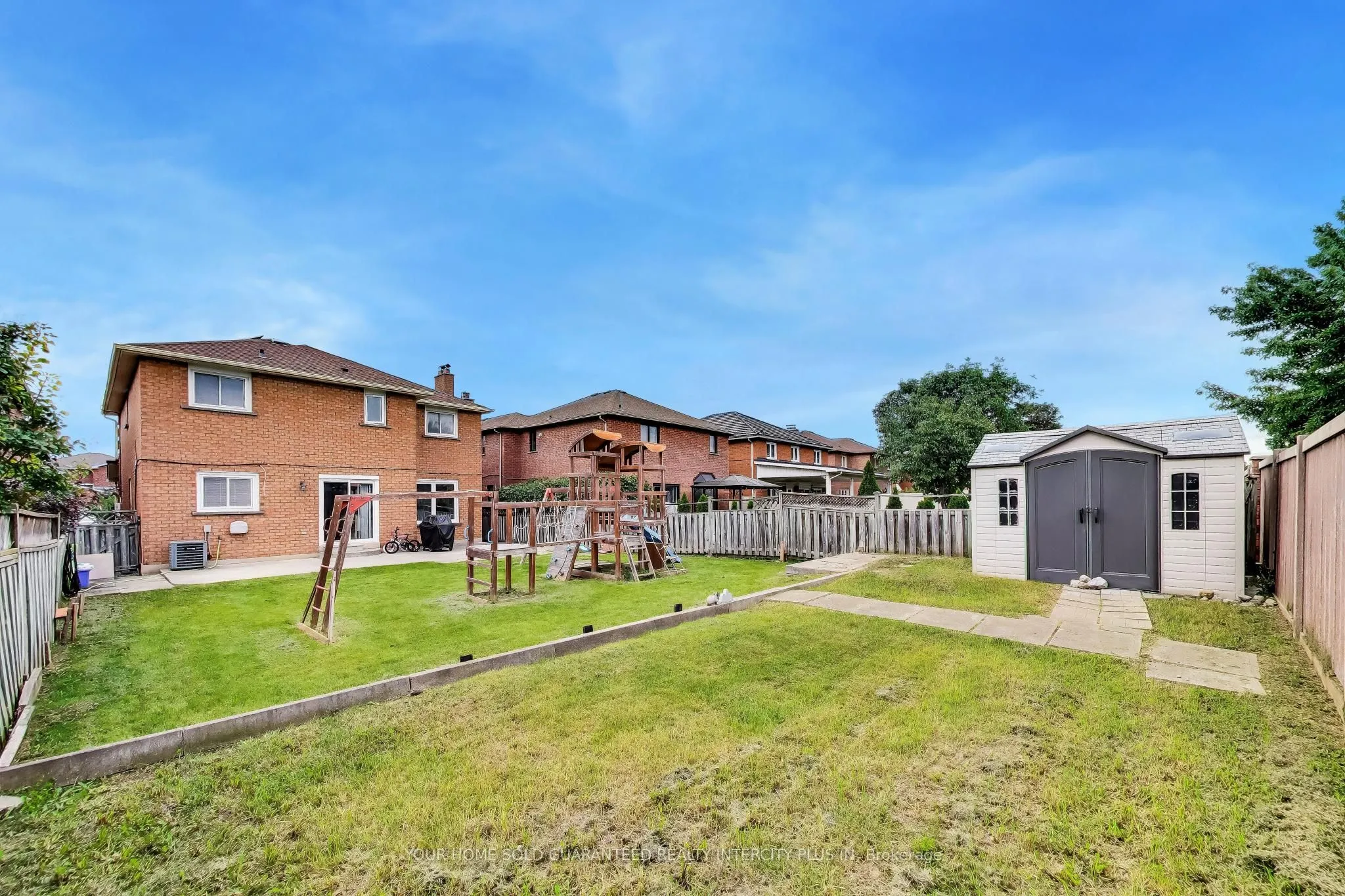27 Via Nova Drive