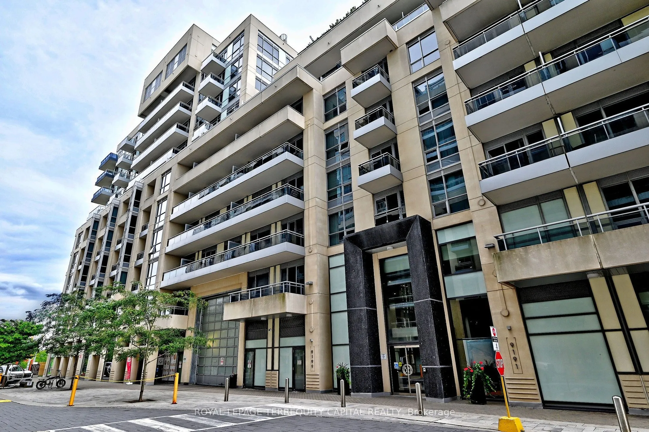 9199 Yonge Street #505