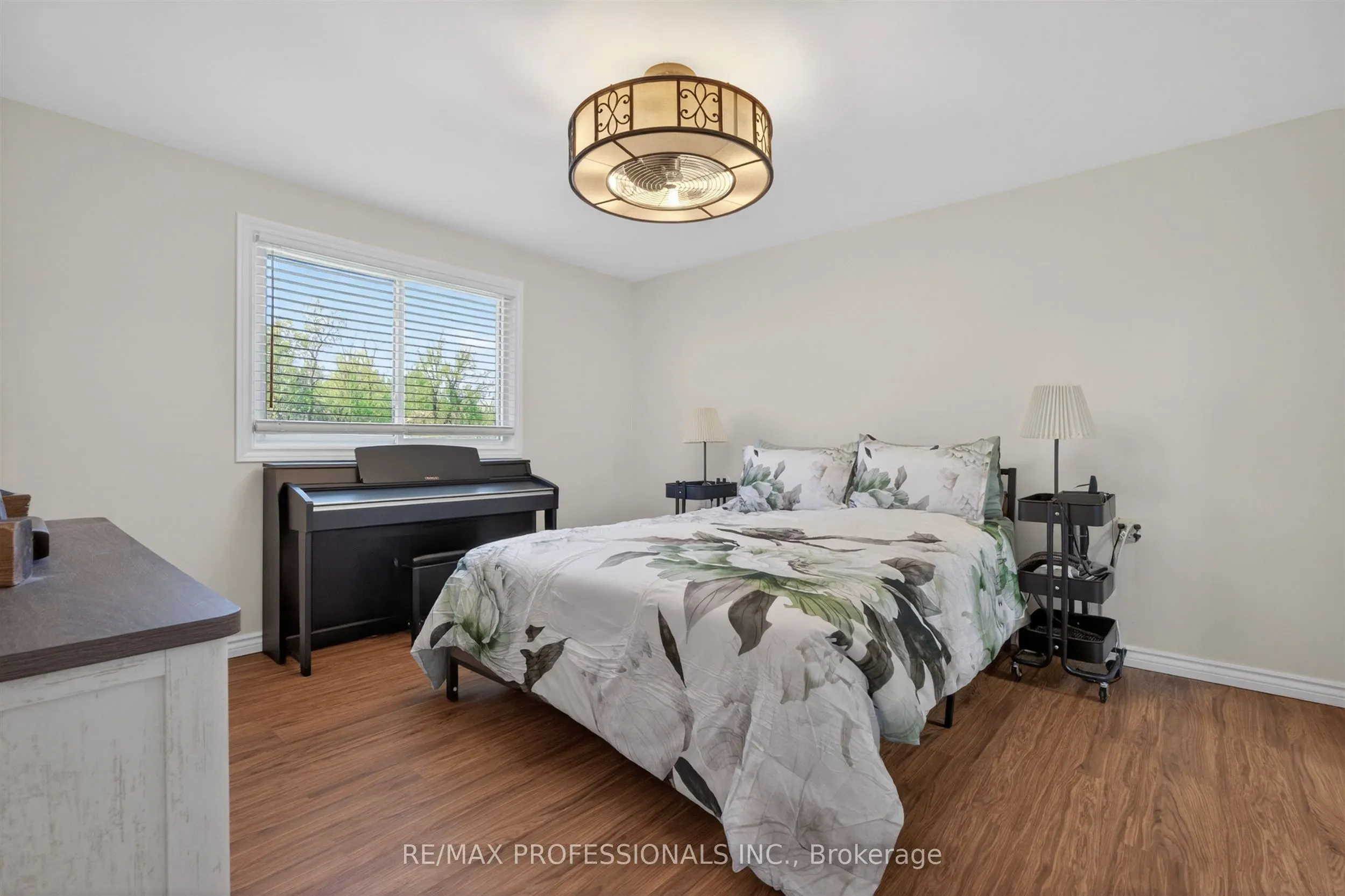 7 Tamarack Court