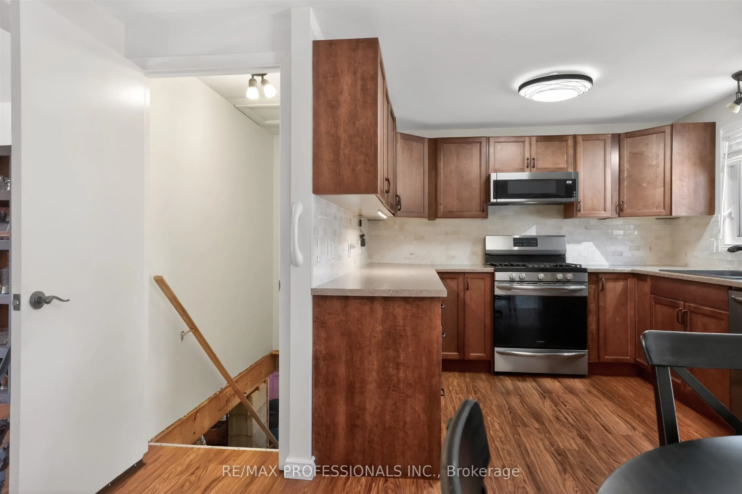 7 Tamarack Court